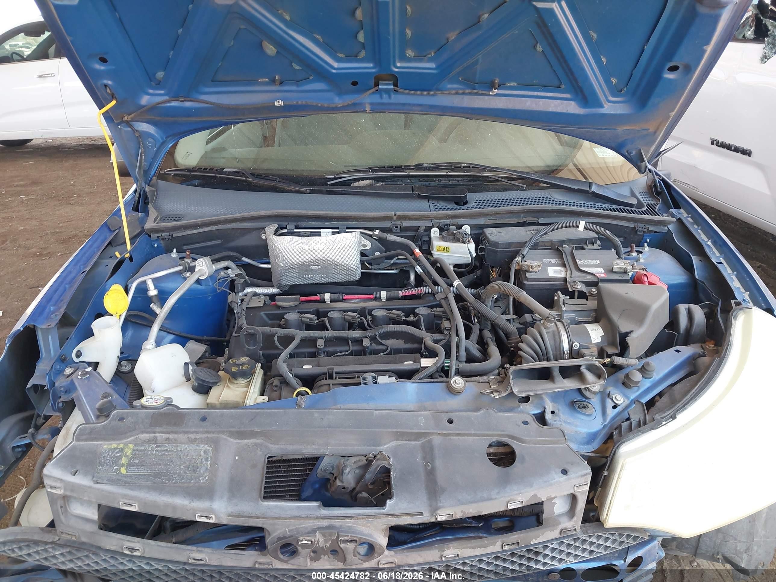 2010 Ford Focus S Blue vin: 1FAHP3EN4AW221366