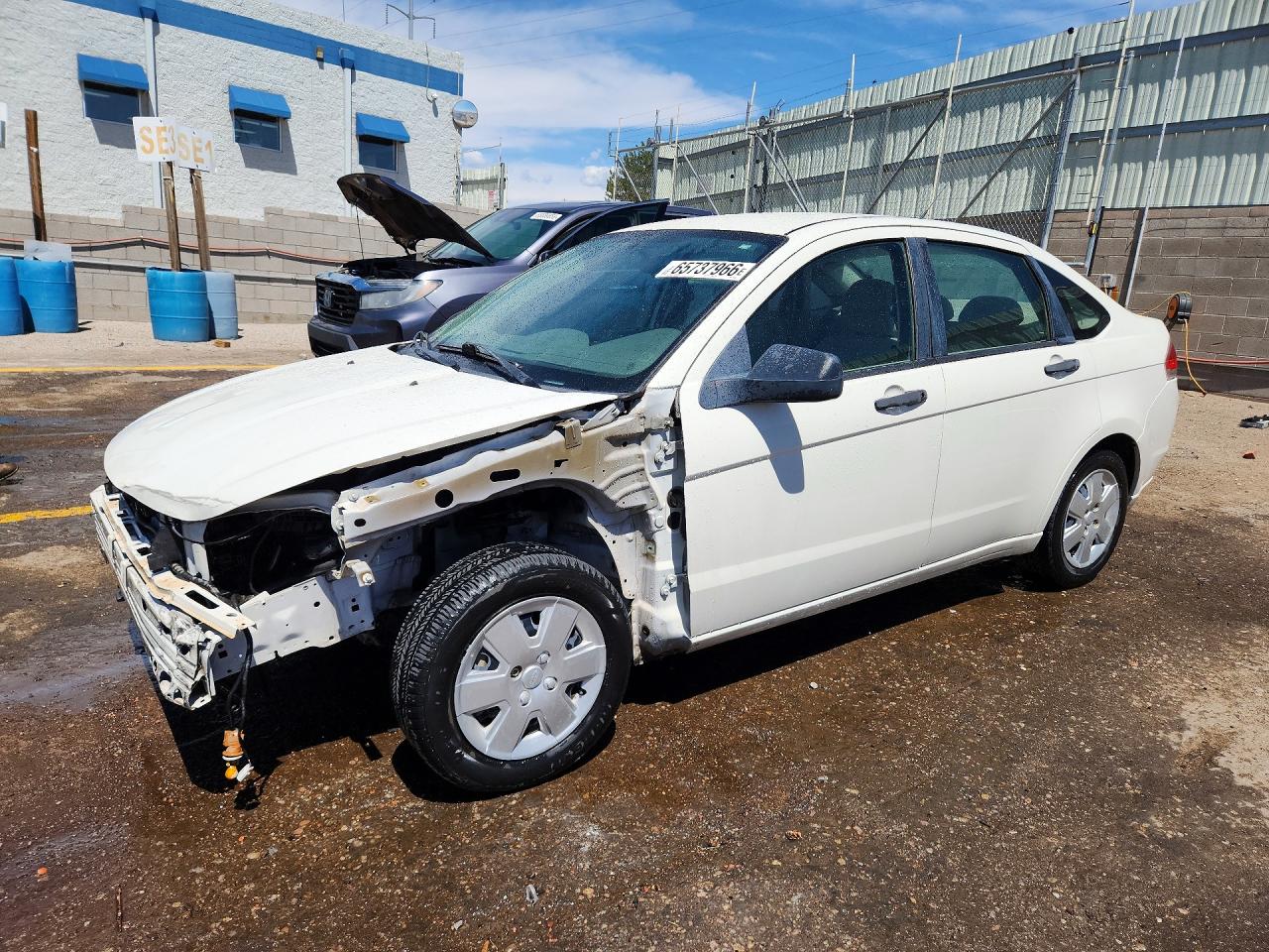 2011 Ford Focus S White vin: 1FAHP3EN4BW106851