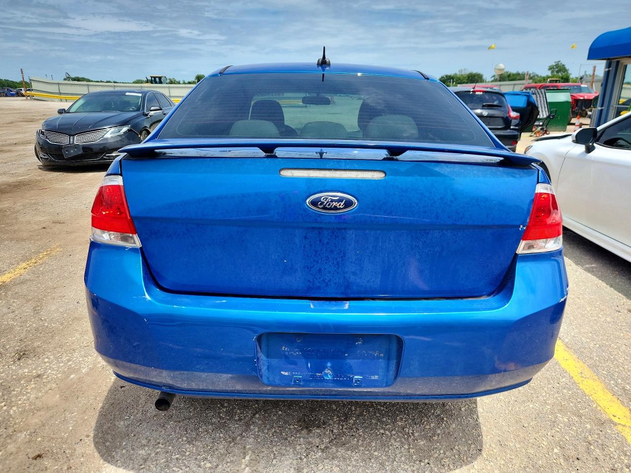 2011 Ford Focus S Синий vin: 1FAHP3EN4BW112357