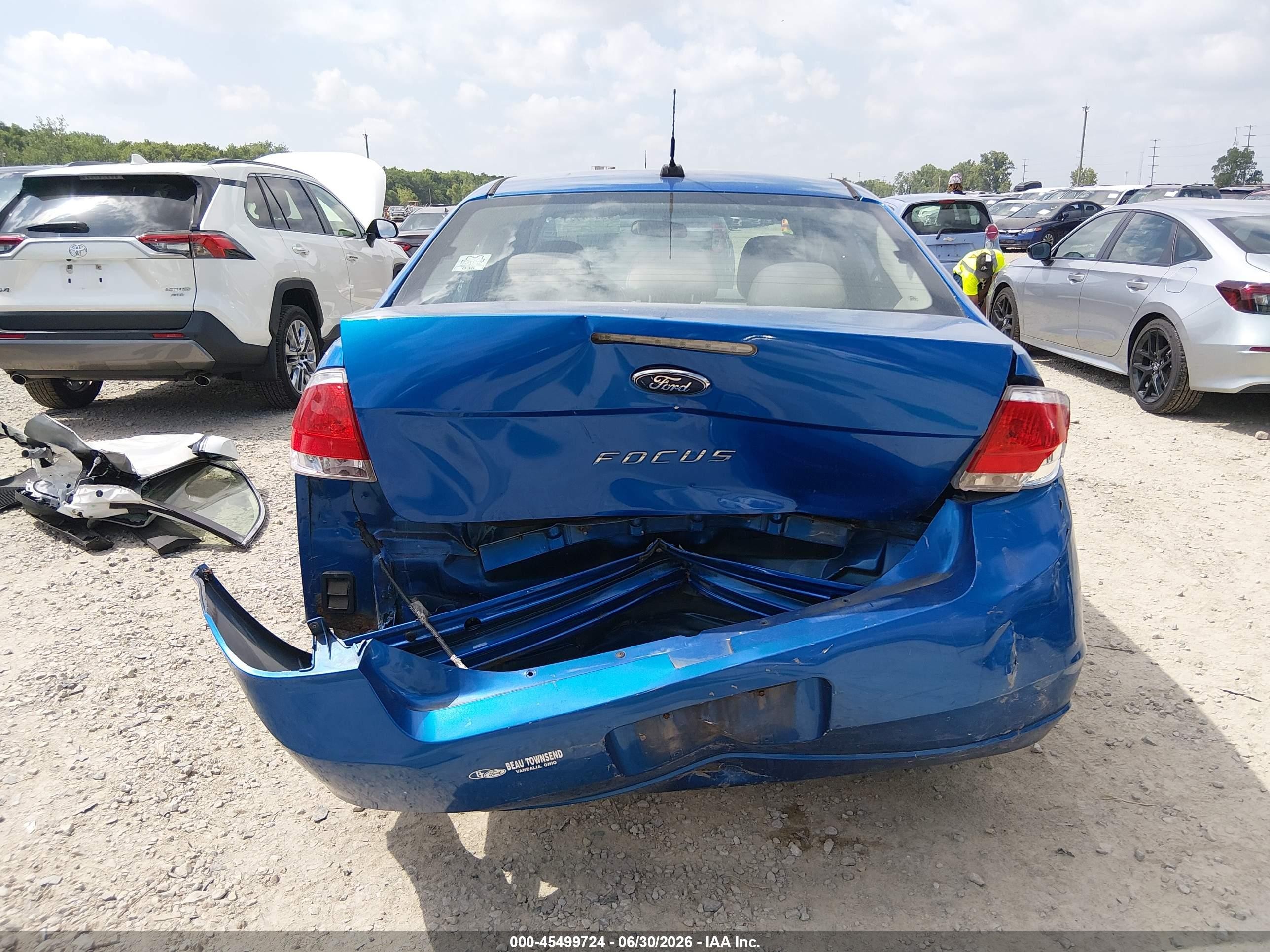 2010 Ford Focus S Blue vin: 1FAHP3EN5AW278286