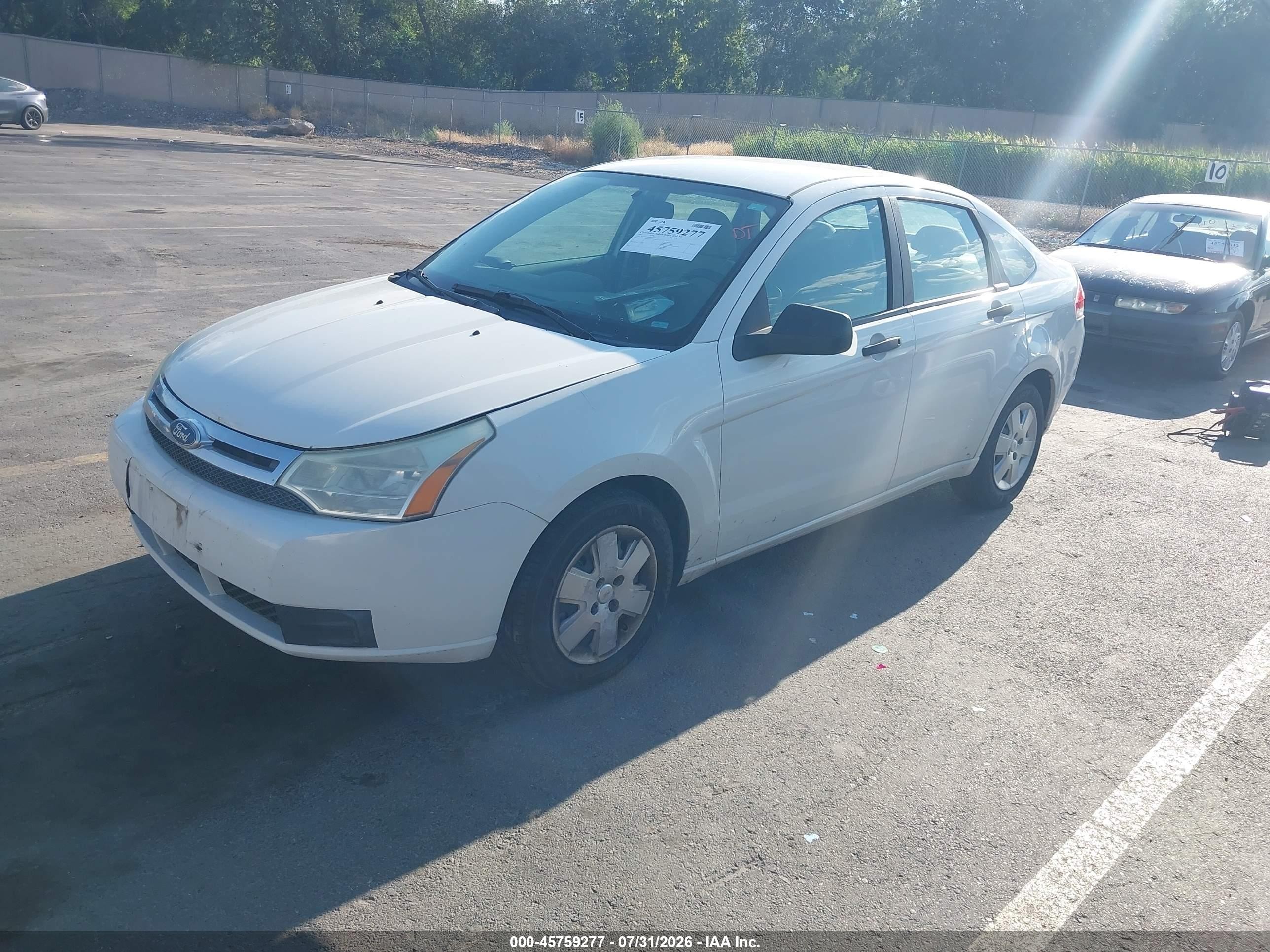 2011 Ford Focus S White vin: 1FAHP3EN6BW145294