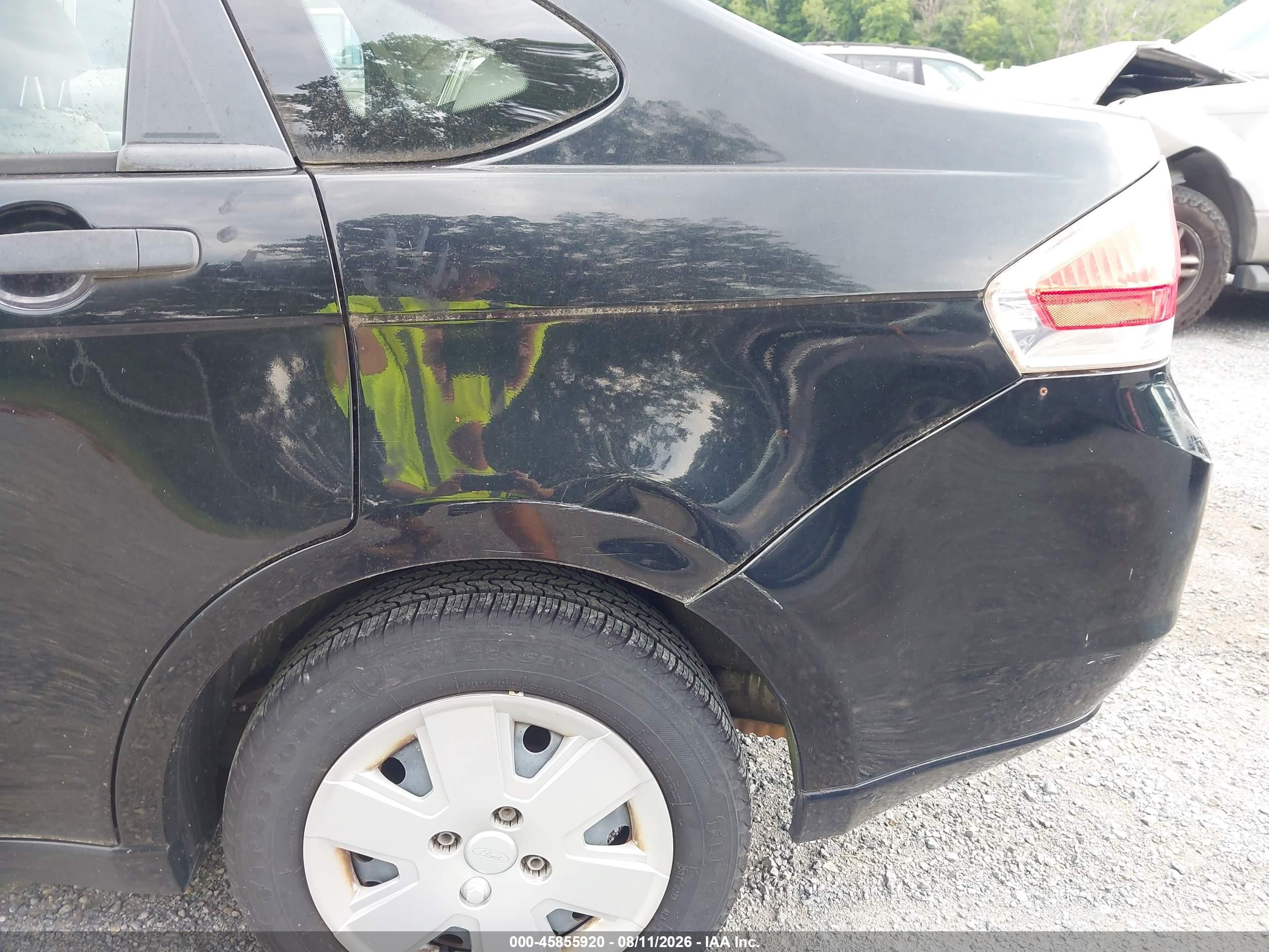 2010 Ford Focus S Black vin: 1FAHP3EN7AW140877