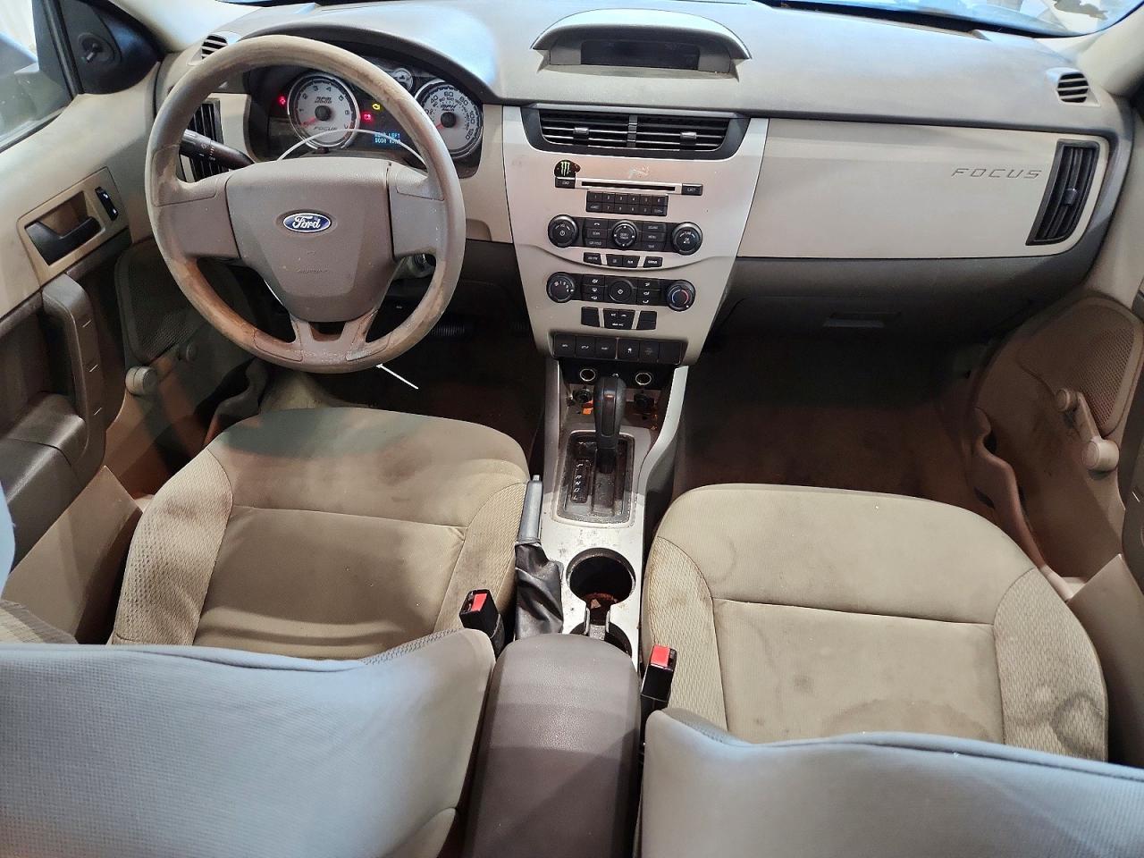 2010 Ford Focus S White vin: 1FAHP3EN7AW140913
