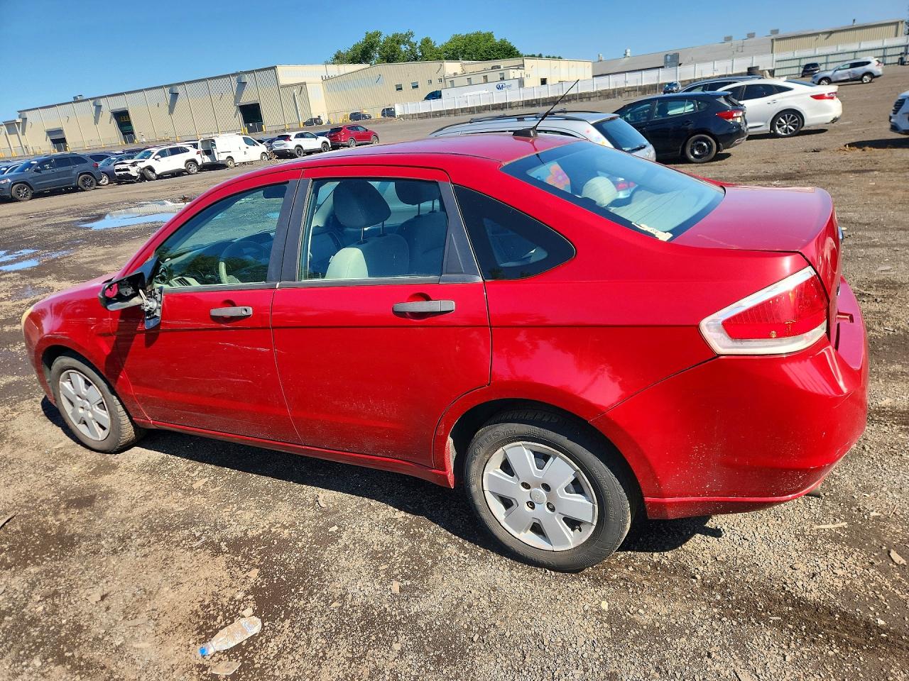 2010 Ford Focus S Red vin: 1FAHP3EN7AW176262