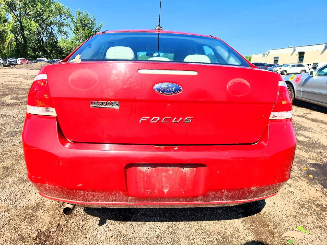 2010 Ford Focus S Red vin: 1FAHP3EN7AW176262
