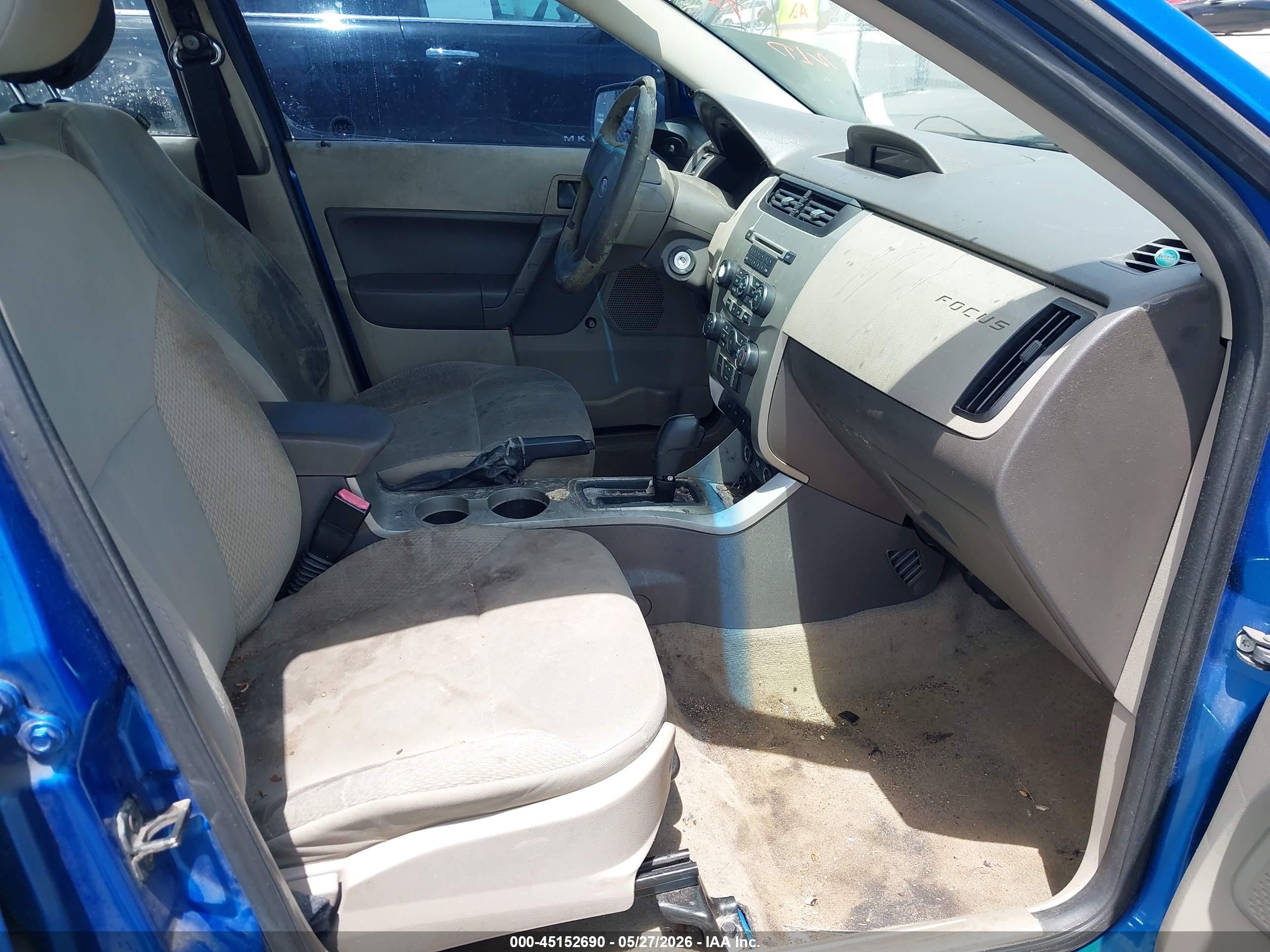 2011 Ford Focus S Blue vin: 1FAHP3EN7BW201131