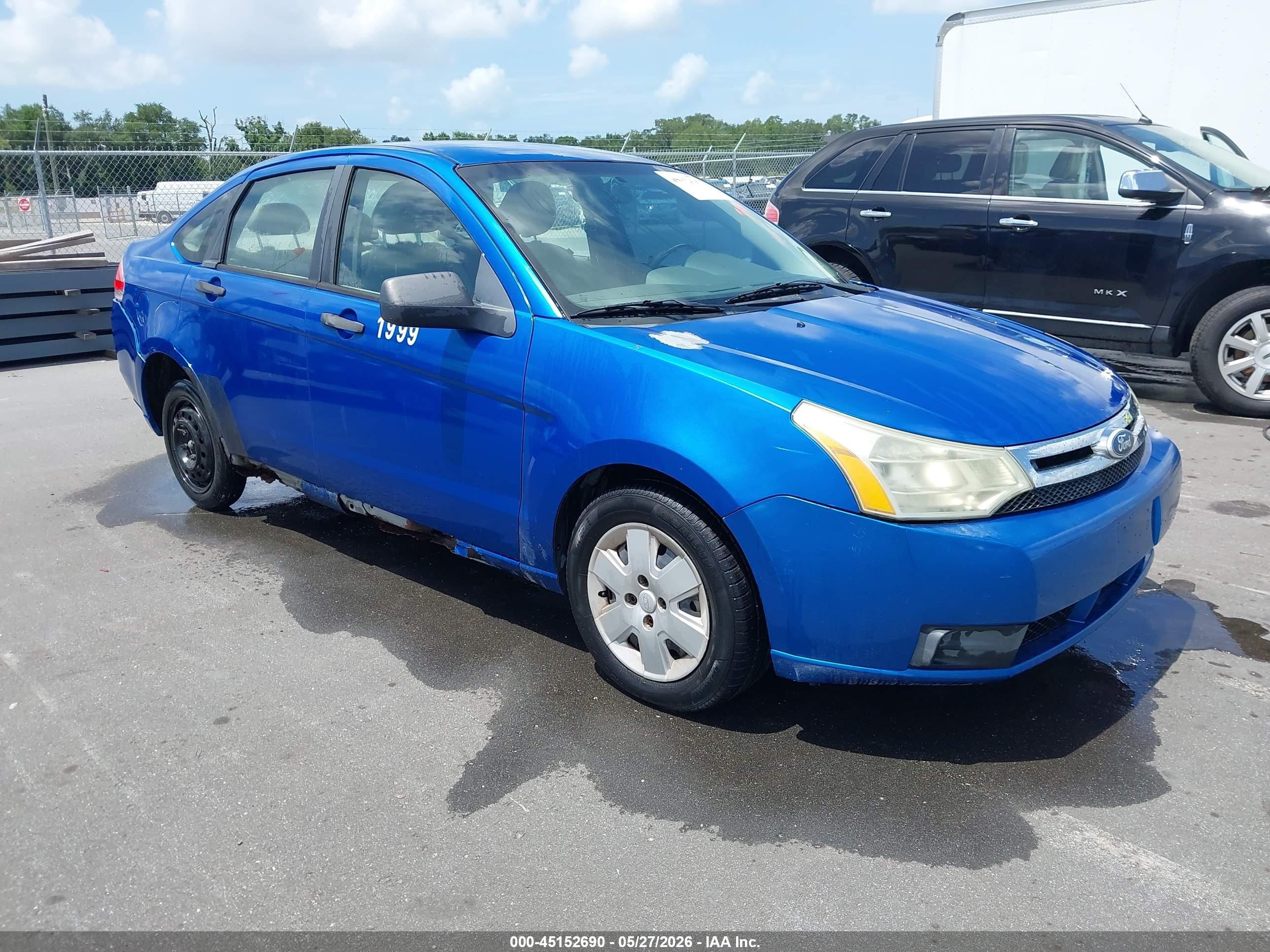 2011 Ford Focus S Blue vin: 1FAHP3EN7BW201131