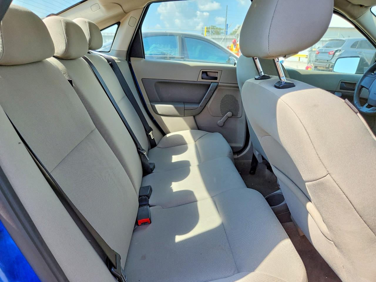 2010 Ford Focus S Blue vin: 1FAHP3EN9AW296516