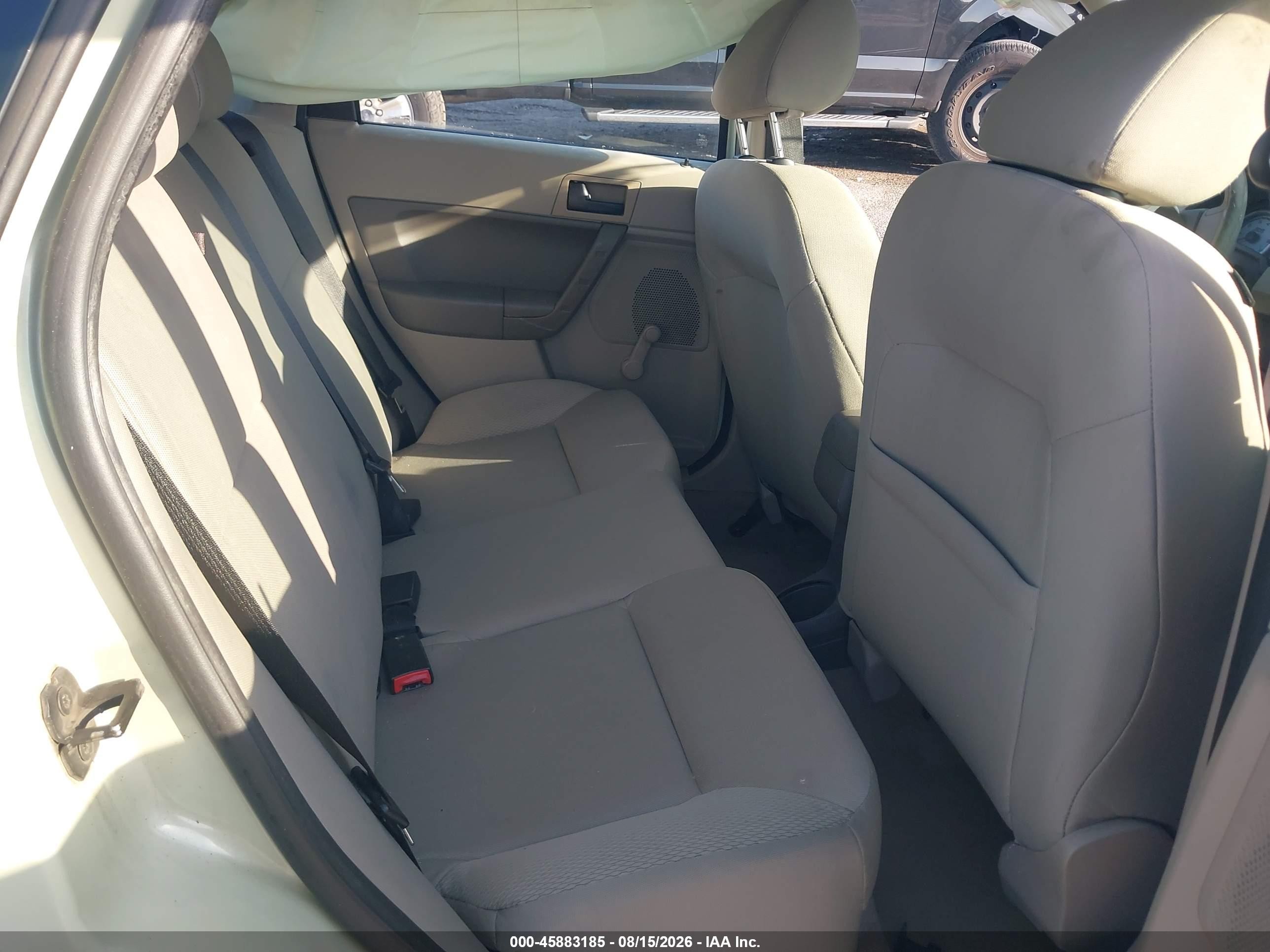2011 Ford Focus S Green vin: 1FAHP3EN9BW142289