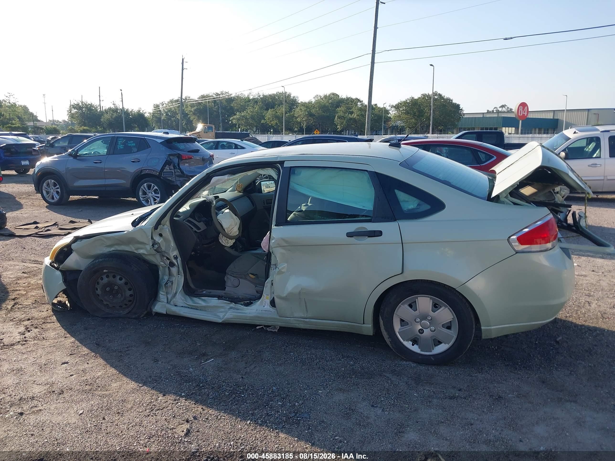 2011 Ford Focus S Green vin: 1FAHP3EN9BW142289