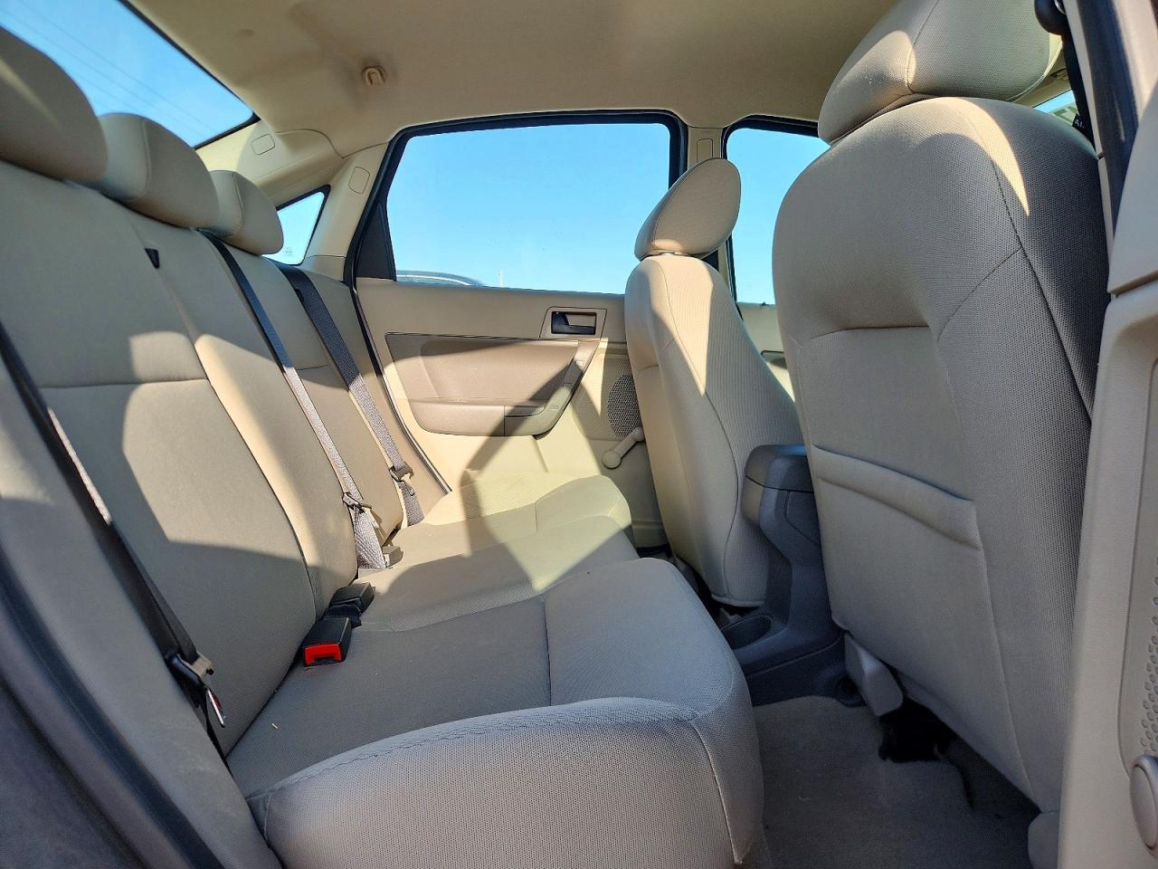2011 Ford Focus S Gray vin: 1FAHP3EN9BW164678