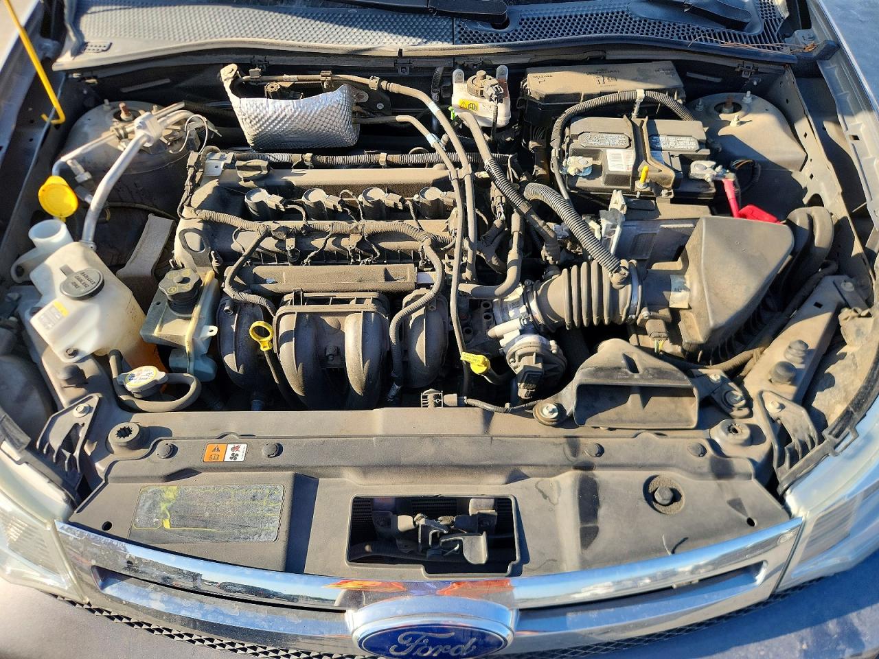 2011 Ford Focus S Gray vin: 1FAHP3EN9BW164678
