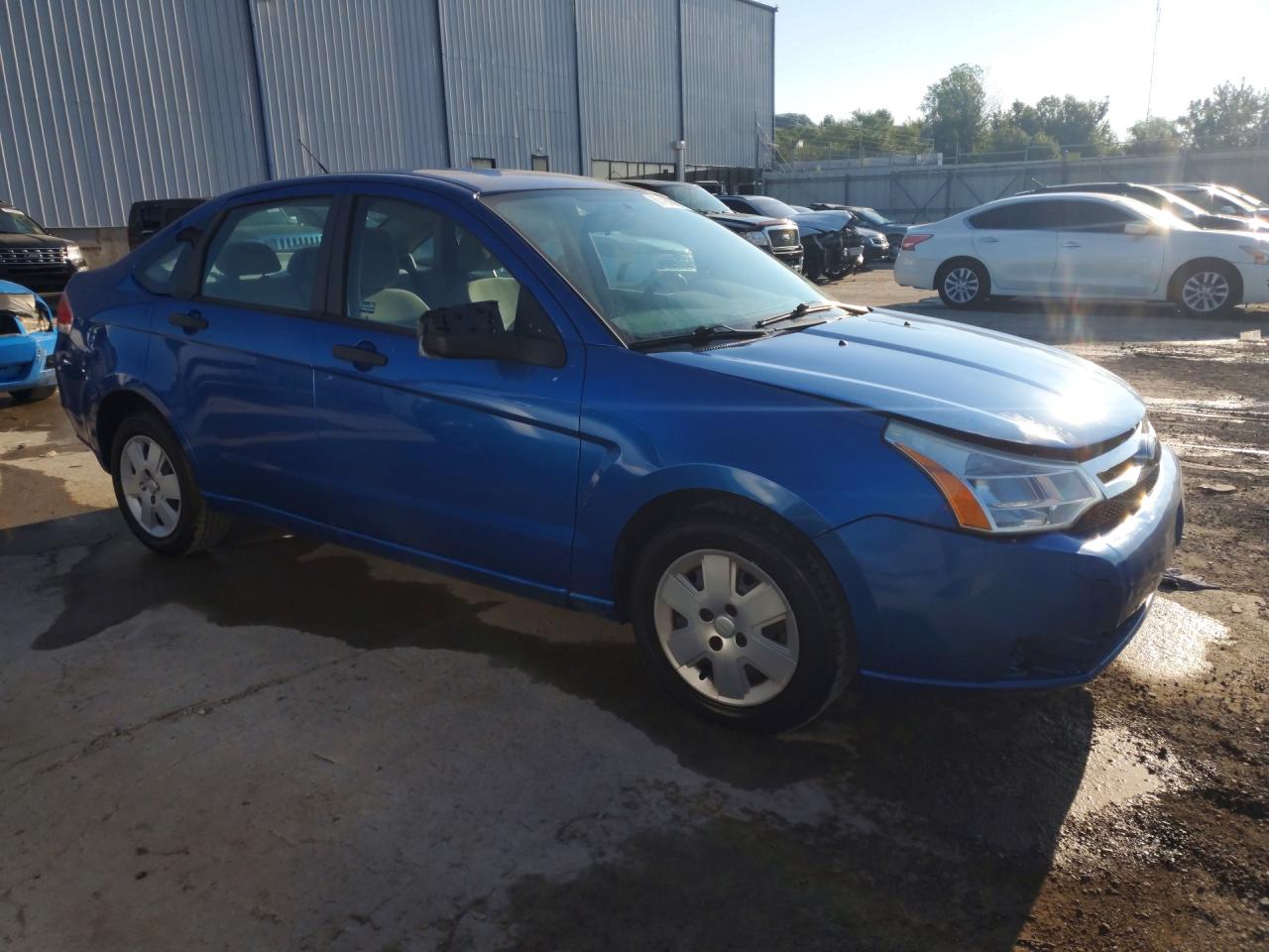 2010 Ford Focus S Синий vin: 1FAHP3ENXAW204734