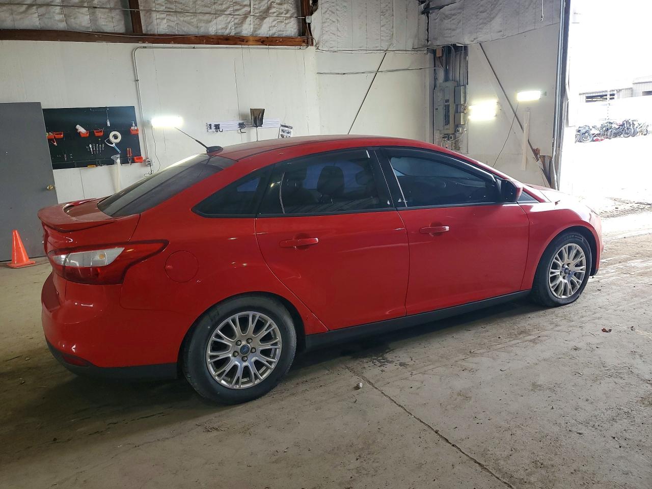 2012 Ford Focus Se Red vin: 1FAHP3F20CL123430