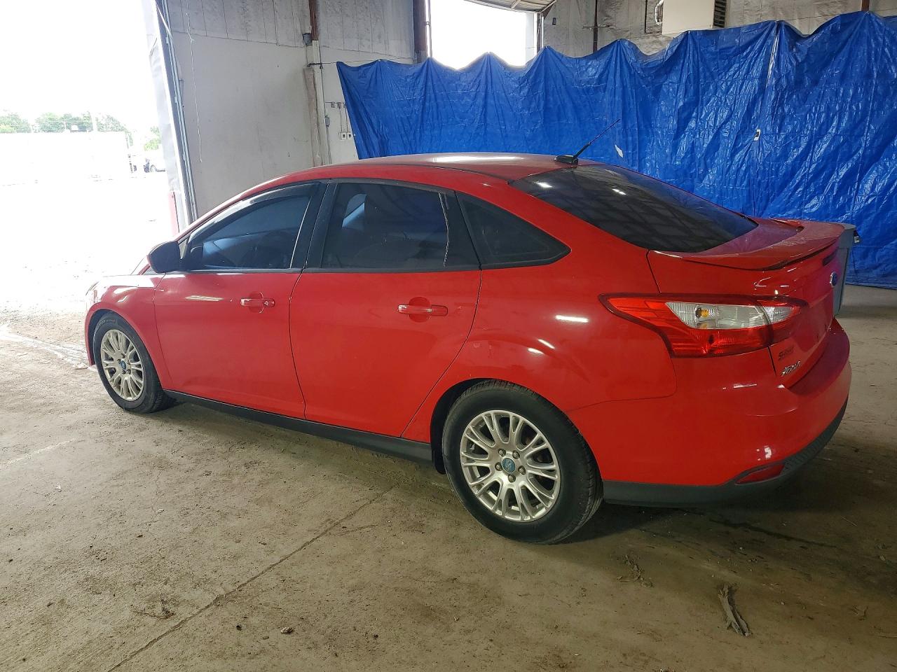 2012 Ford Focus Se Red vin: 1FAHP3F20CL123430