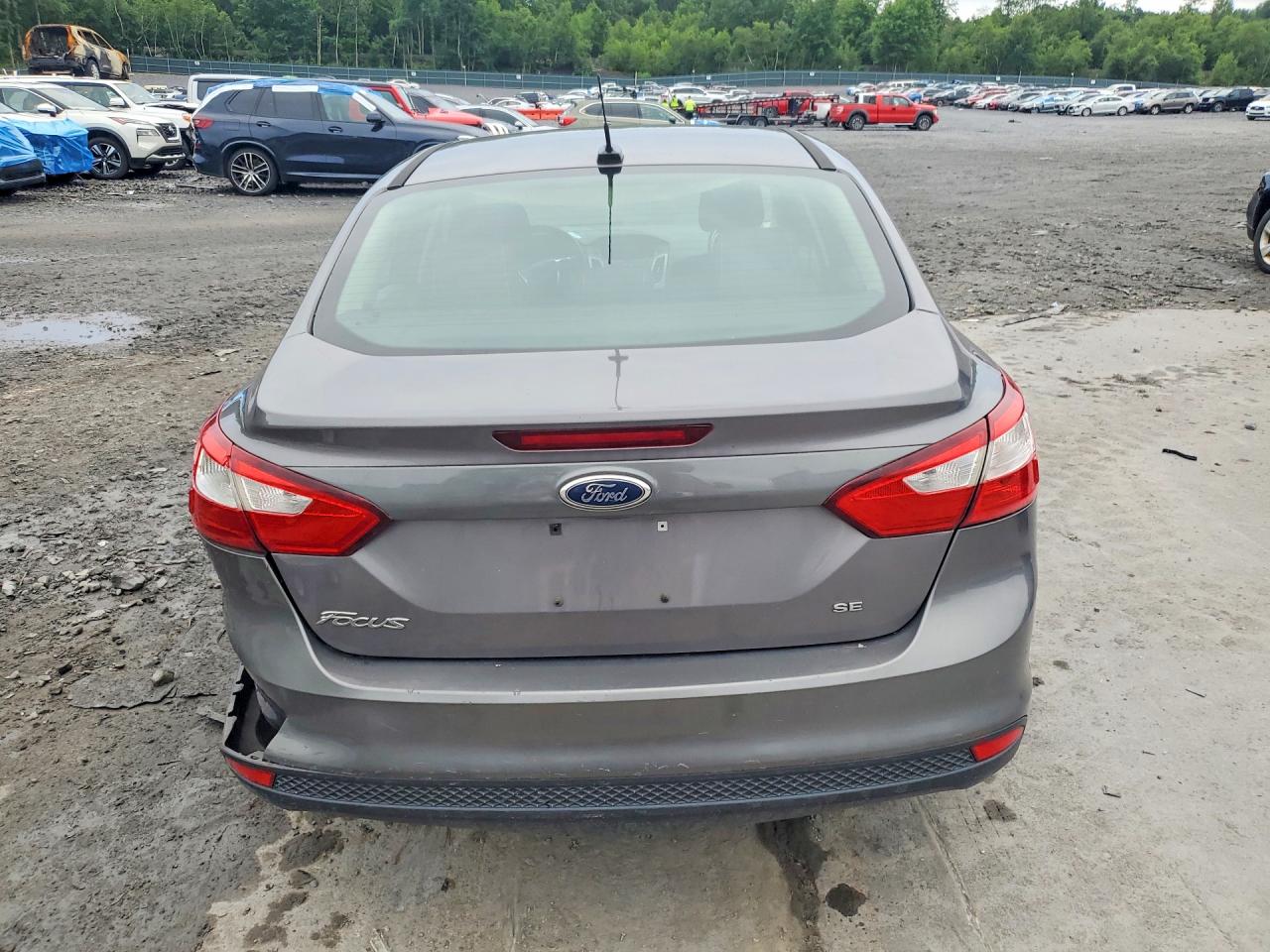 2012 Ford Focus Se Серебряный vin: 1FAHP3F20CL146514