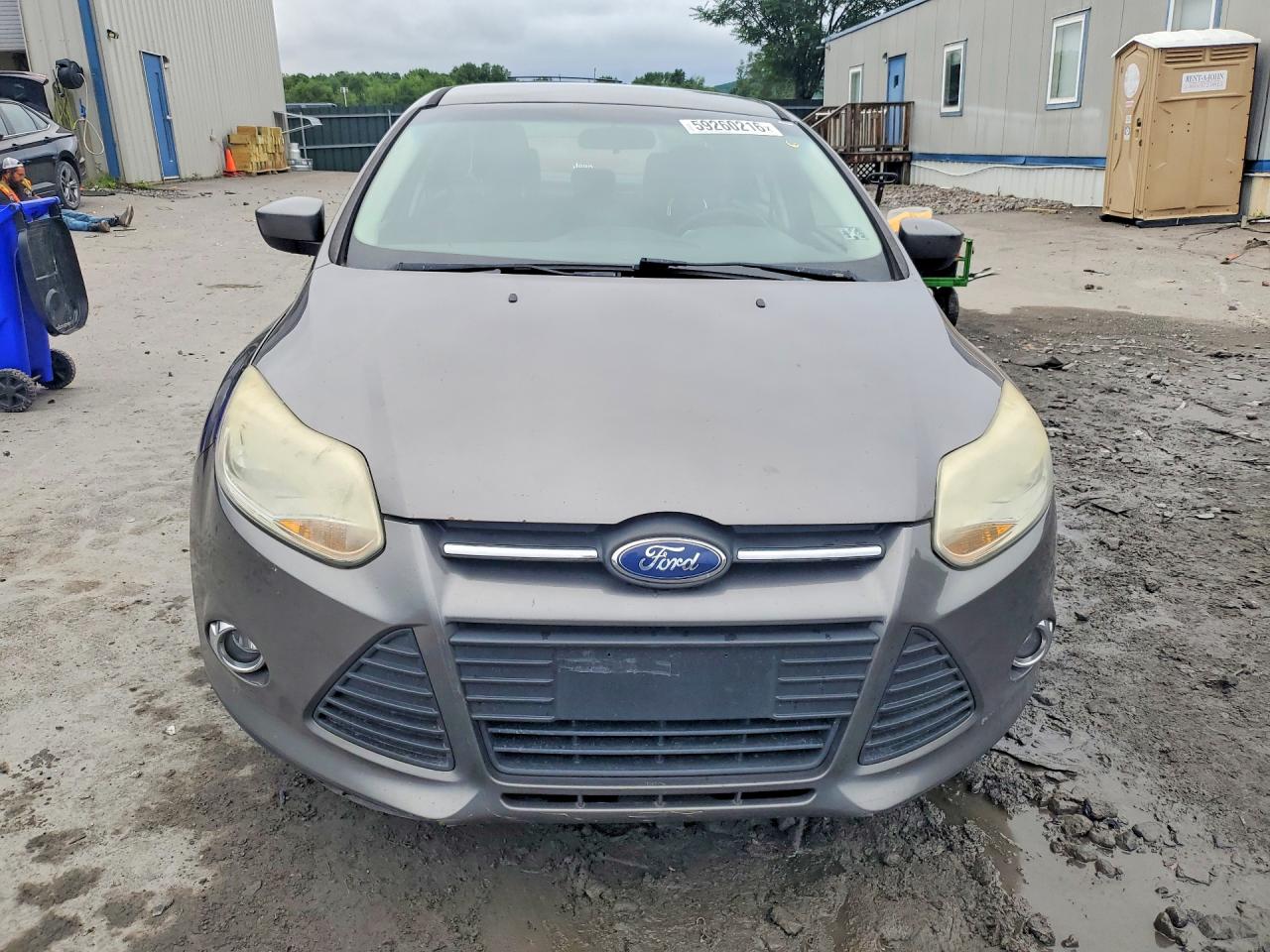 2012 Ford Focus Se Серебряный vin: 1FAHP3F20CL146514