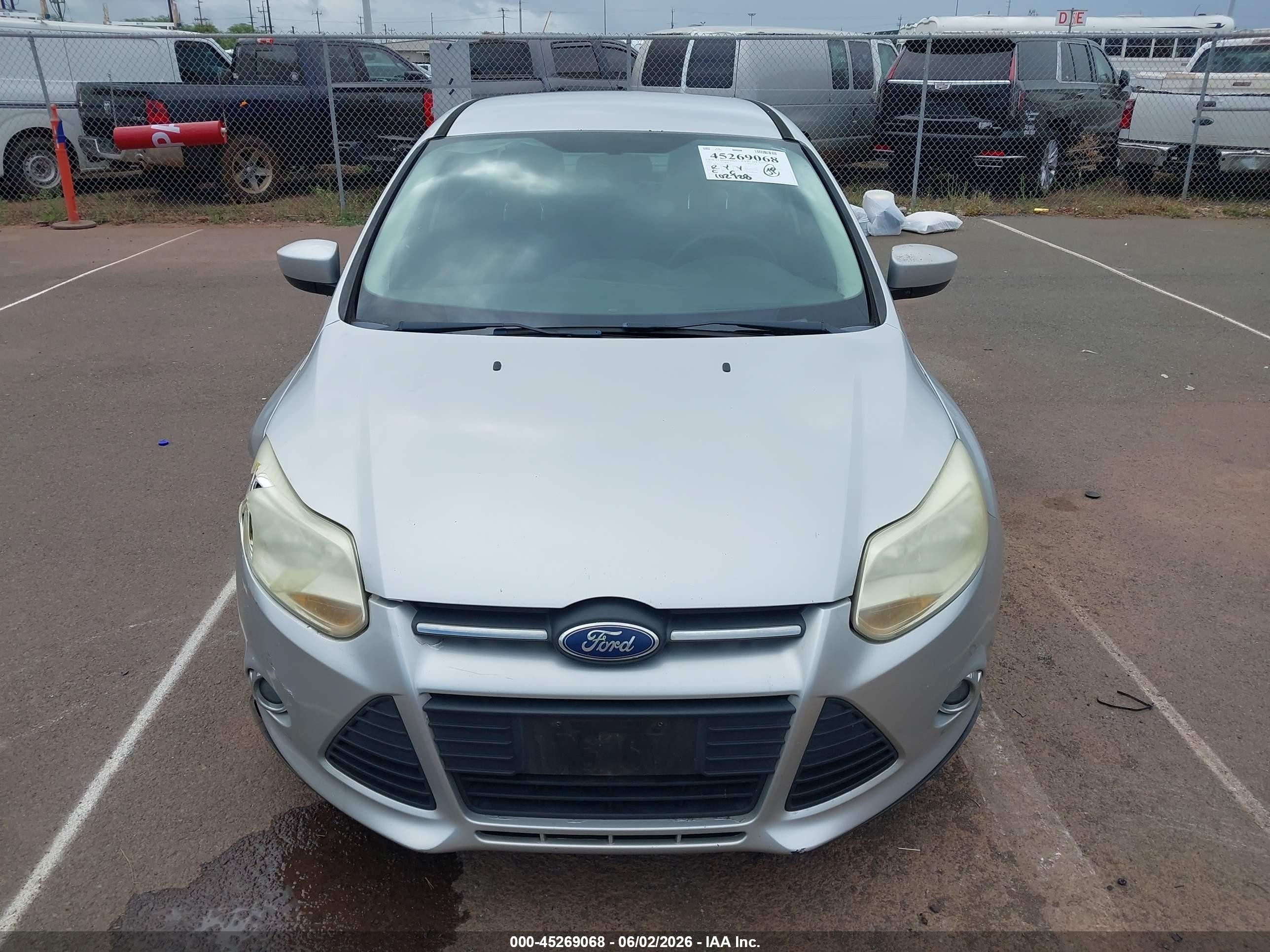 2012 Ford Focus Se Silver vin: 1FAHP3F20CL146559