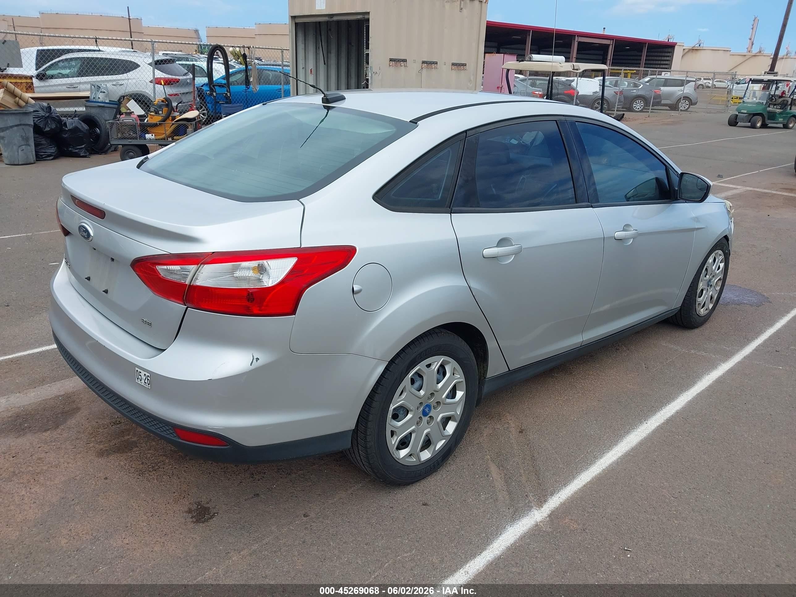 2012 Ford Focus Se Silver vin: 1FAHP3F20CL146559
