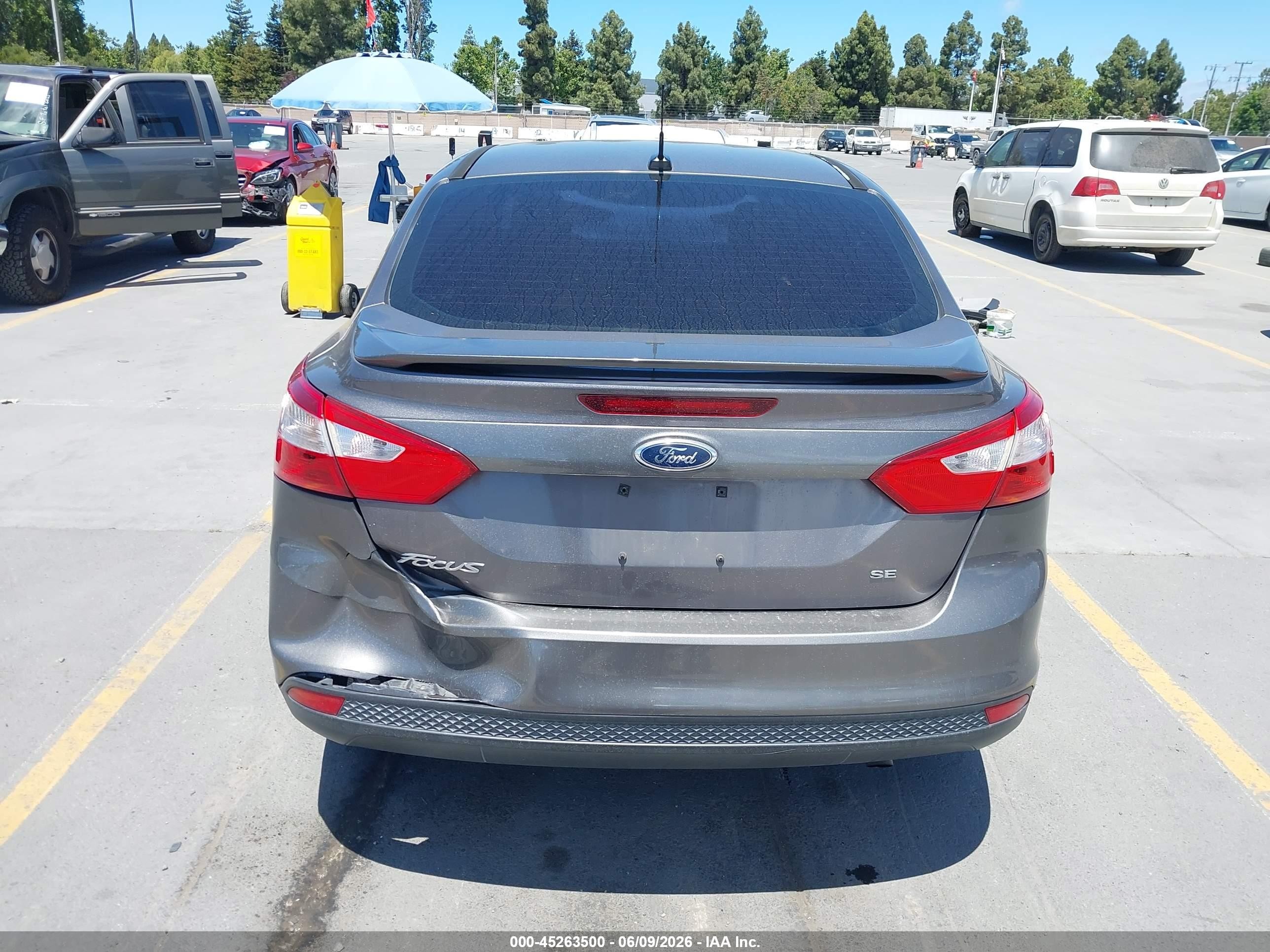 2012 Ford Focus Se Gray vin: 1FAHP3F20CL175222