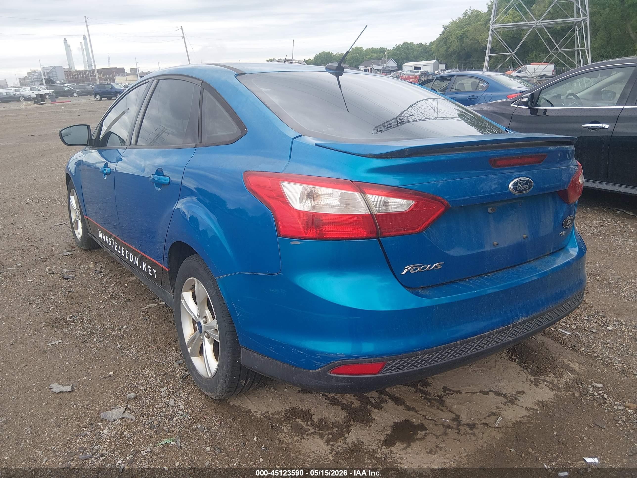 2012 Ford Focus Se Blue vin: 1FAHP3F20CL187919