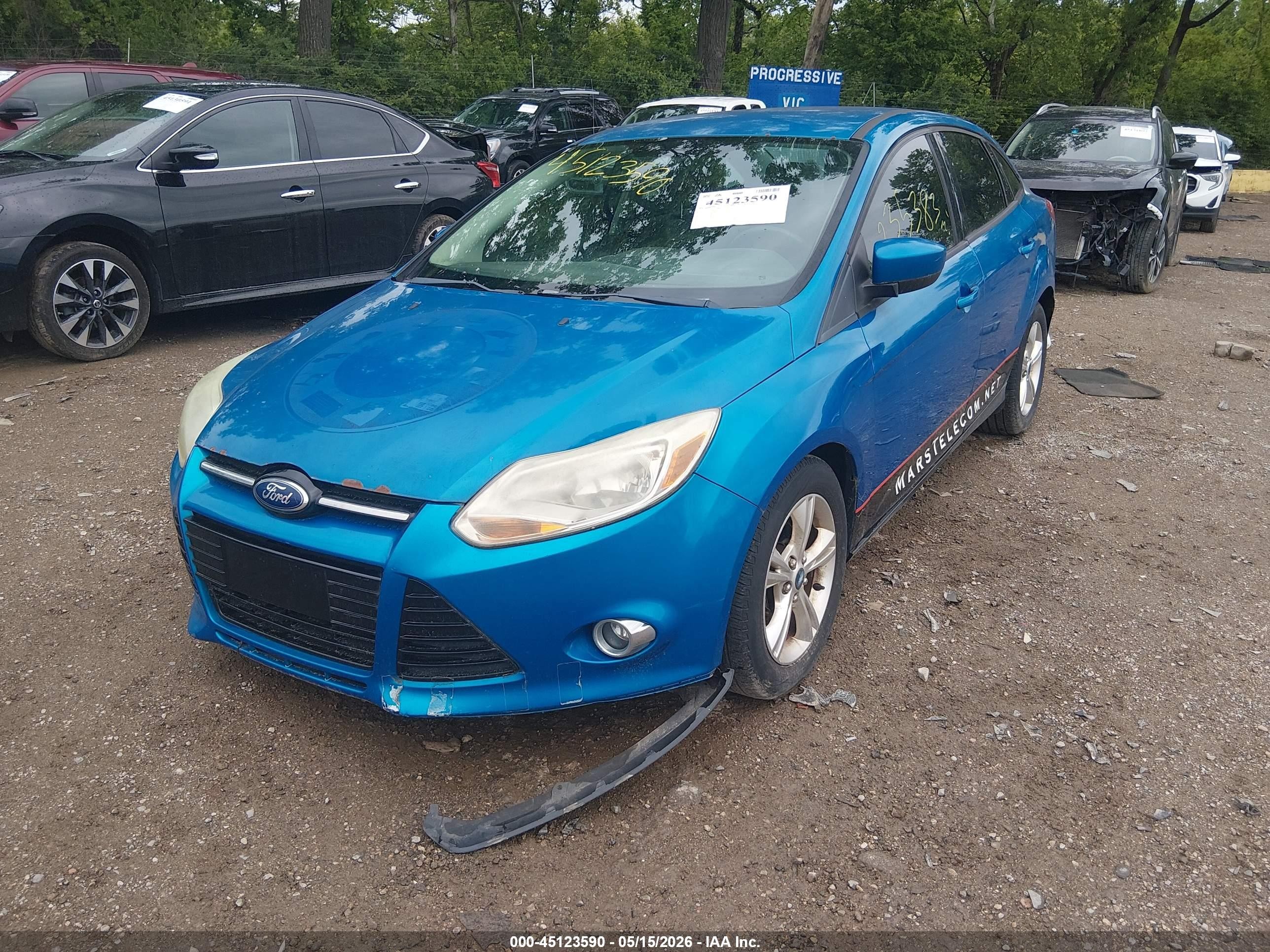 2012 Ford Focus Se Blue vin: 1FAHP3F20CL187919