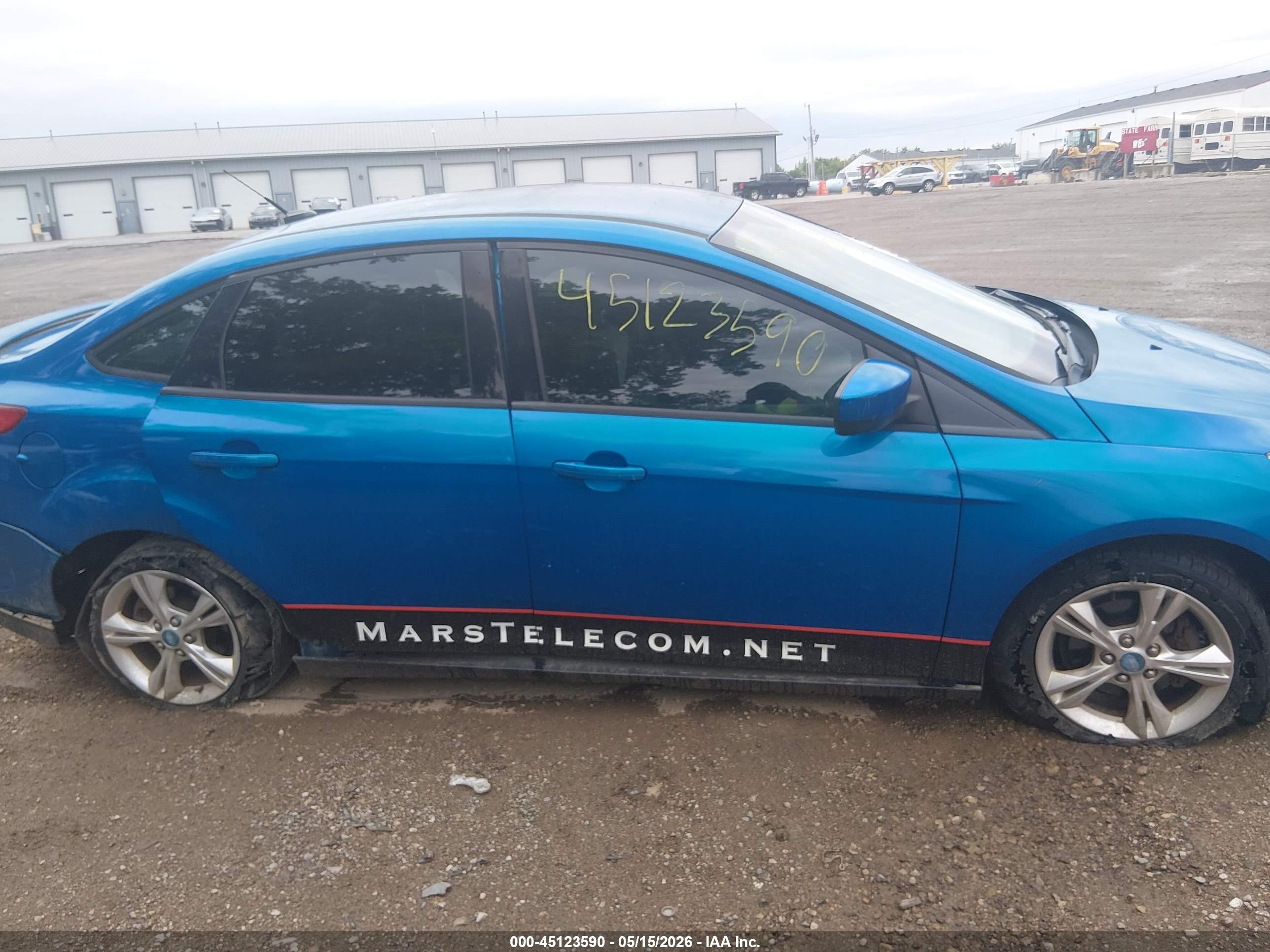 2012 Ford Focus Se Blue vin: 1FAHP3F20CL187919