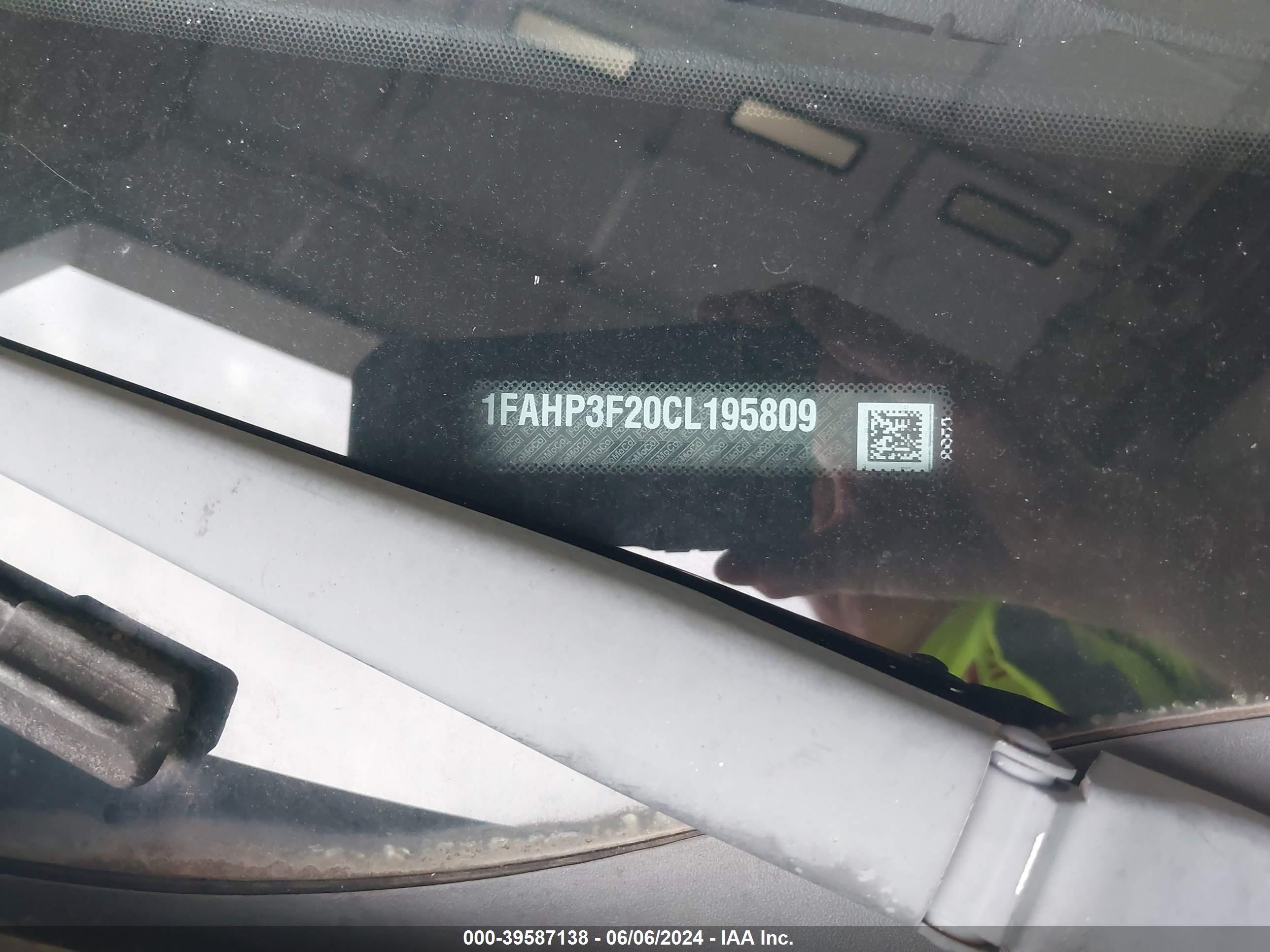 2012 Ford Focus Se Белый vin: 1FAHP3F20CL195809