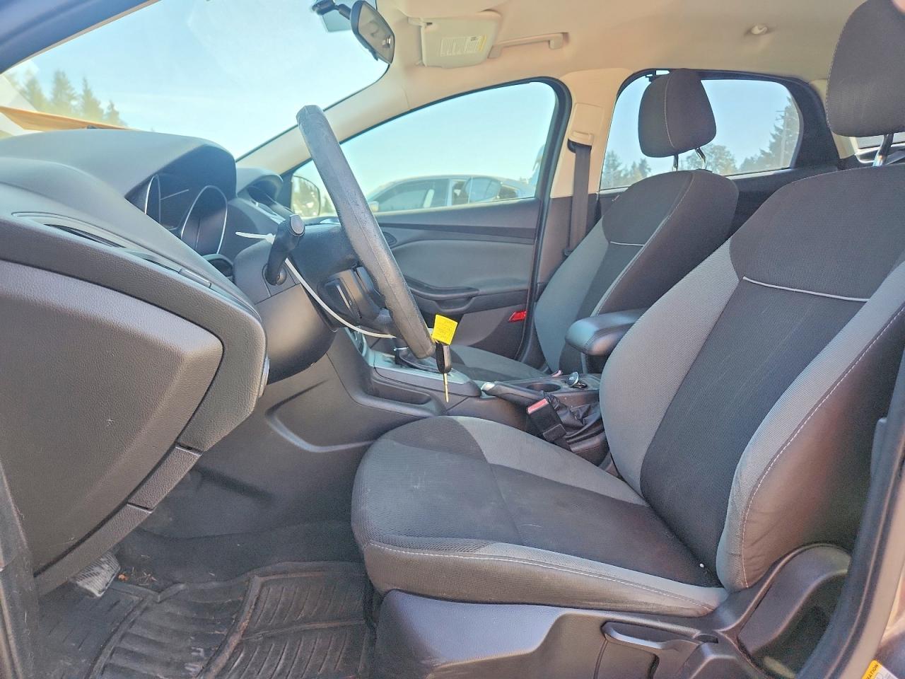 2012 Ford Focus Se Gray vin: 1FAHP3F20CL237606