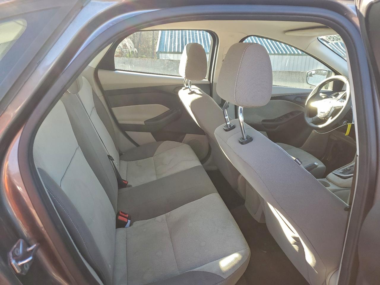 2012 Ford Focus Se Gray vin: 1FAHP3F20CL281640
