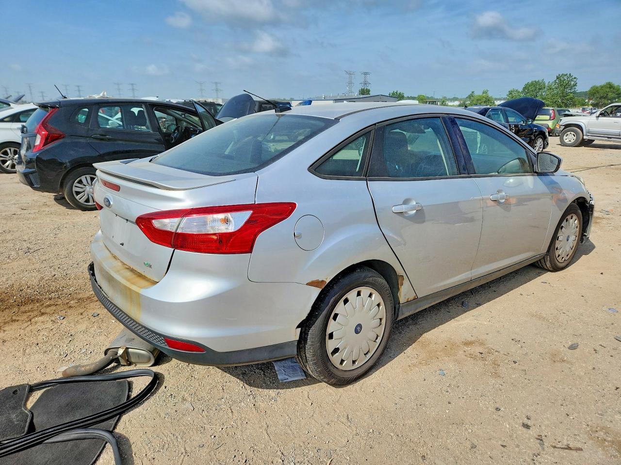 2012 Ford Focus Se Silver vin: 1FAHP3F20CL282948