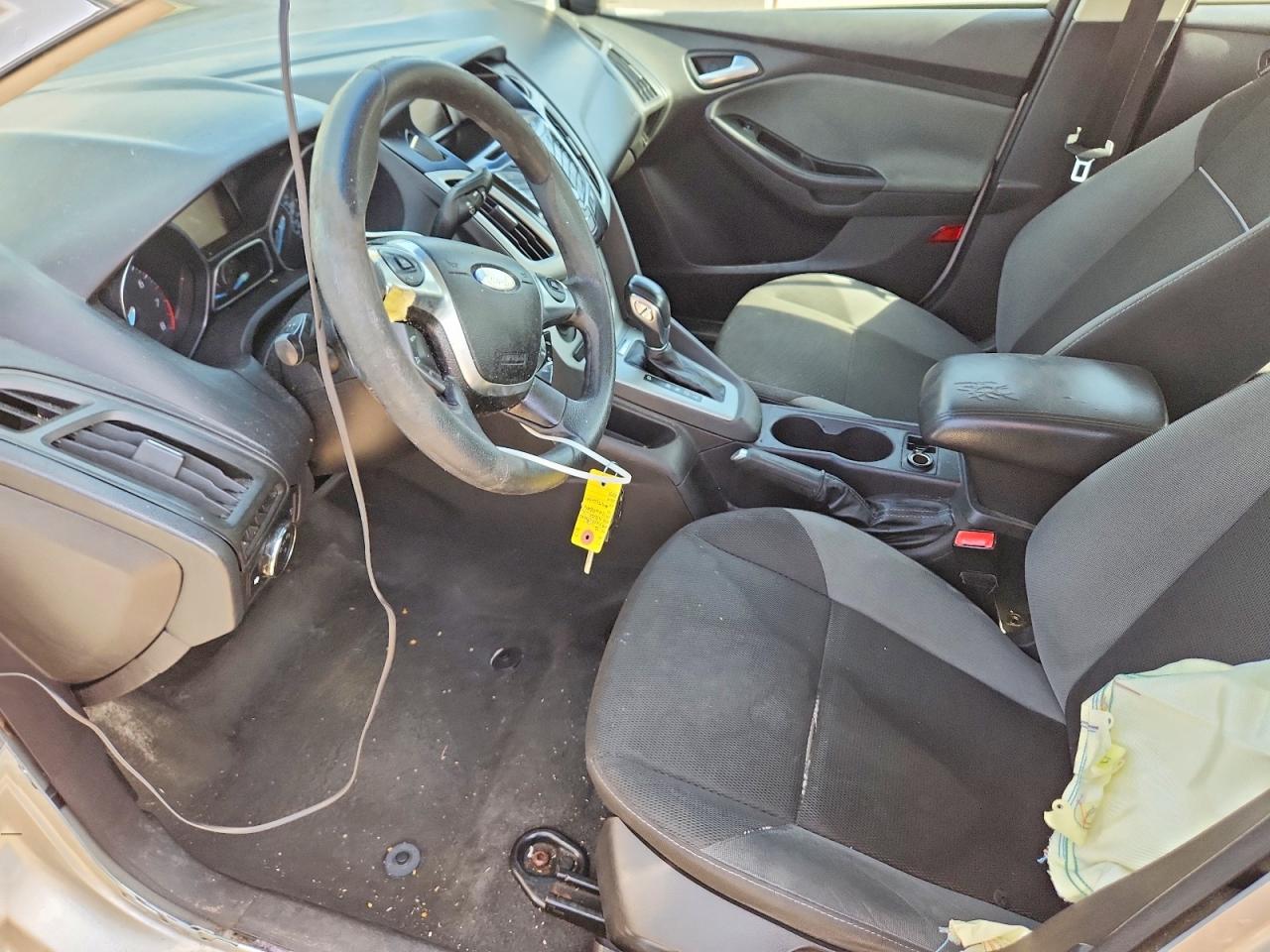 2012 Ford Focus Se Silver vin: 1FAHP3F20CL282948