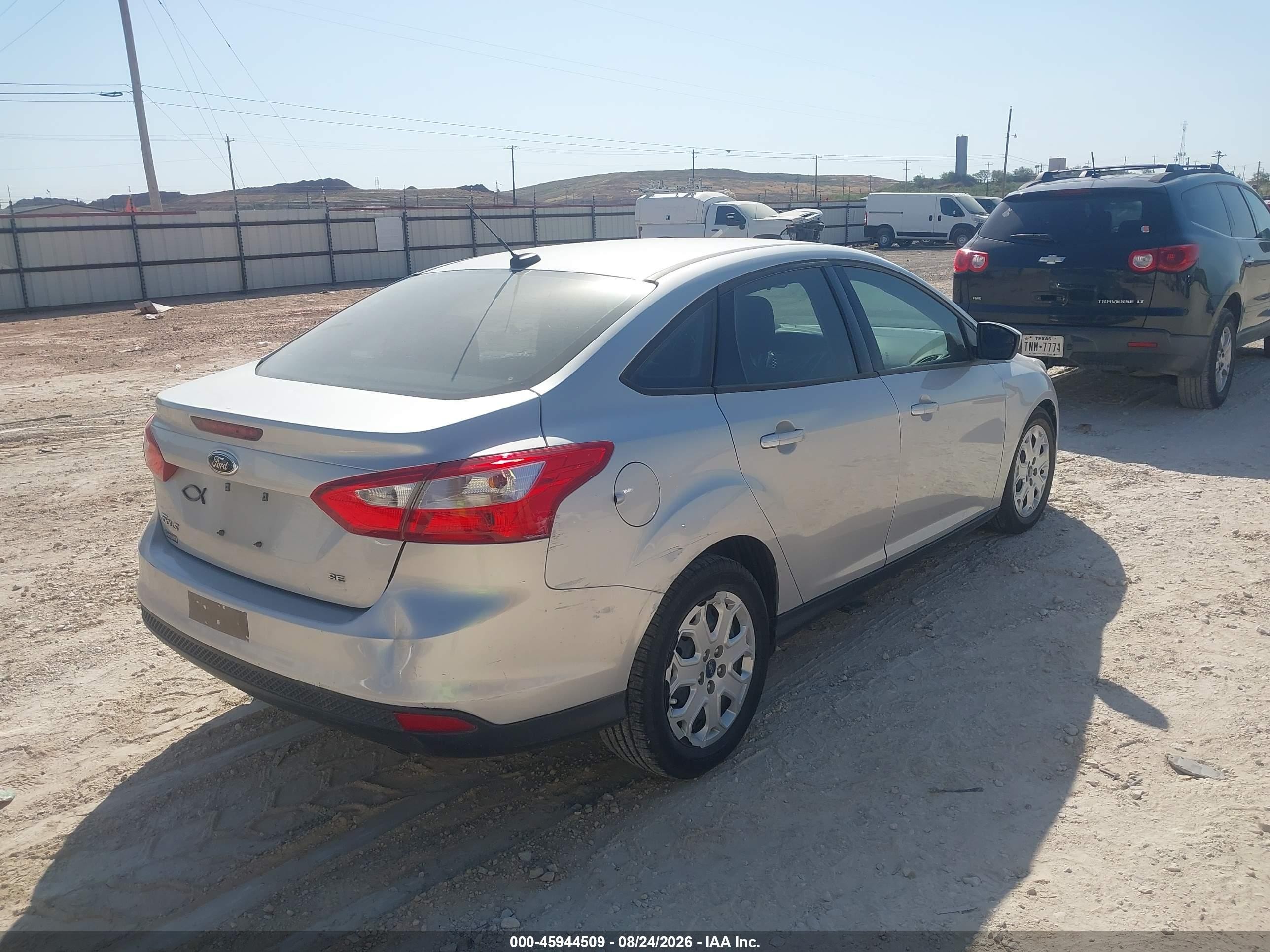 2012 Ford Focus Se Silver vin: 1FAHP3F20CL284327