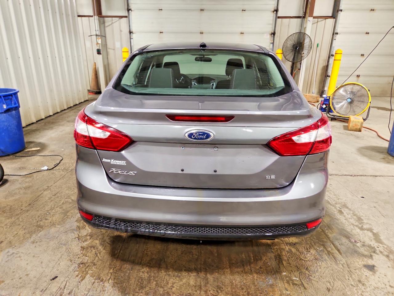 2012 Ford Focus Se Gray vin: 1FAHP3F20CL292508