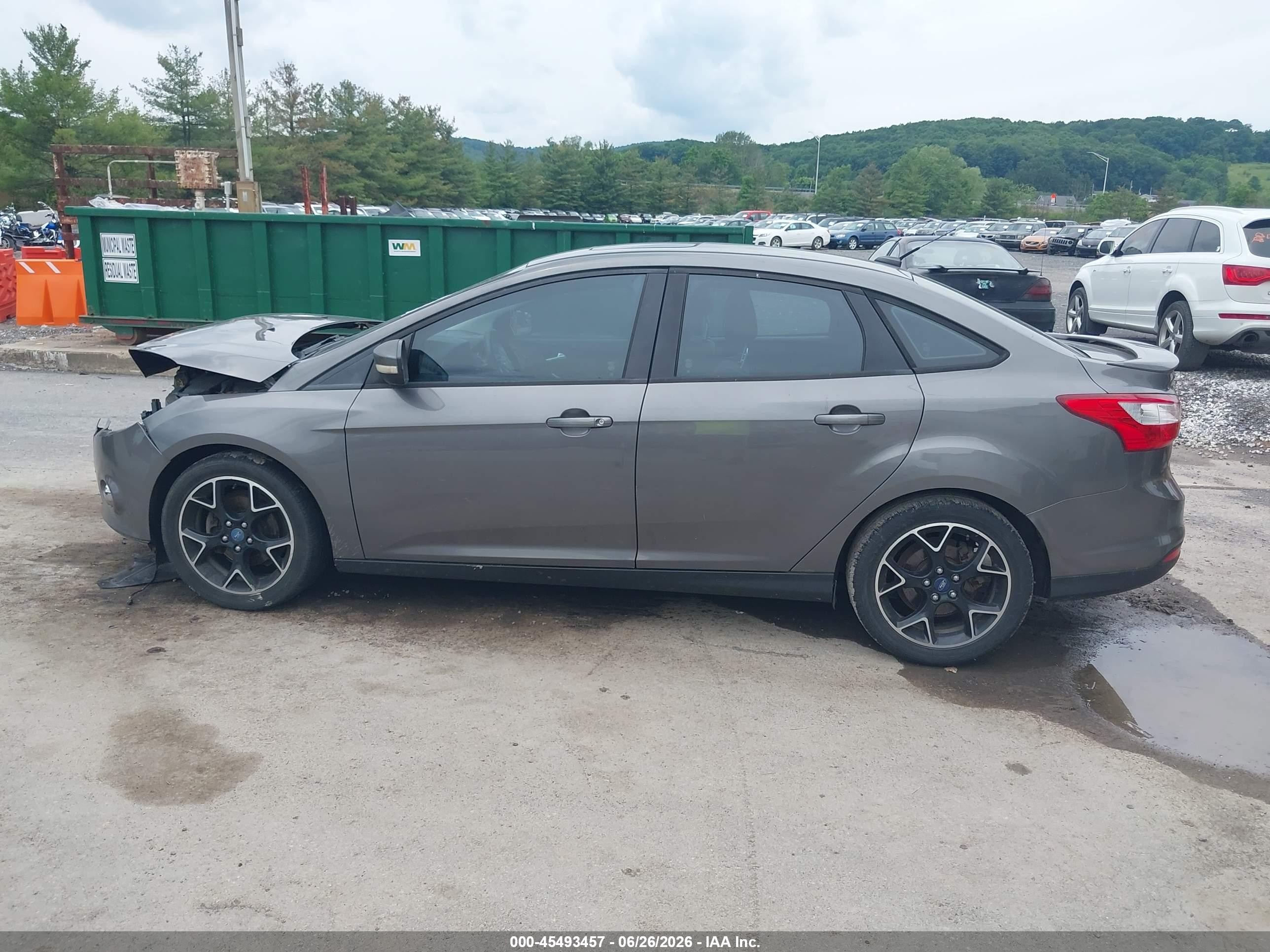 2012 Ford Focus Se Gray vin: 1FAHP3F20CL303507