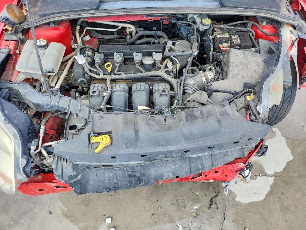 2012 Ford Focus Se Red vin: 1FAHP3F20CL308514