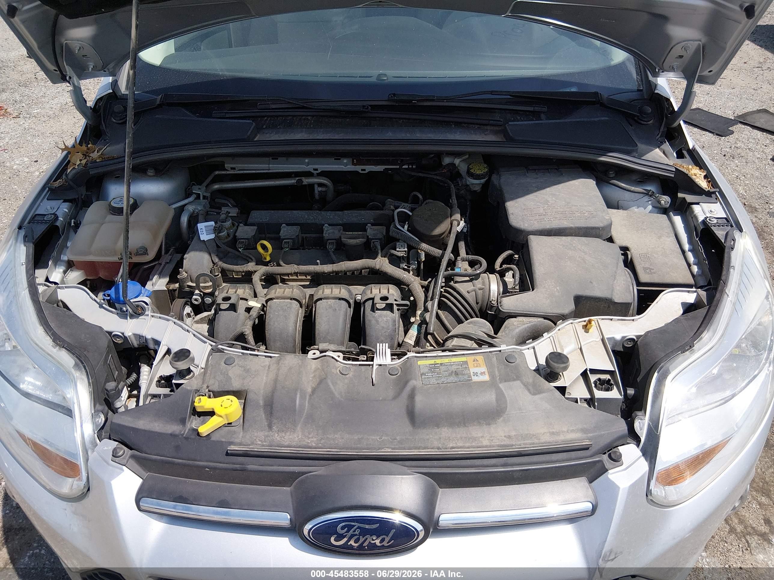 2012 Ford Focus Se Silver vin: 1FAHP3F20CL372410