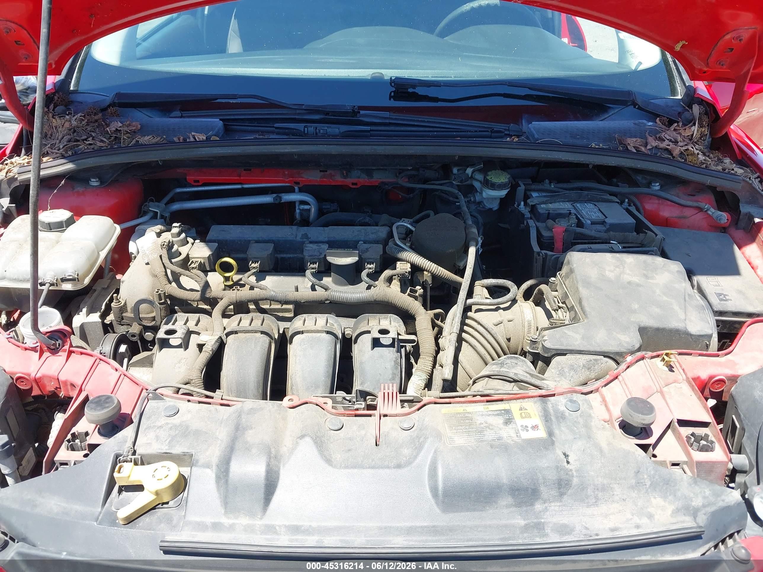 2012 Ford Focus Se Red vin: 1FAHP3F20CL382659