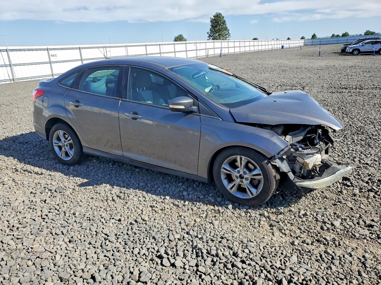 2012 Ford Focus Se Gray vin: 1FAHP3F20CL392625