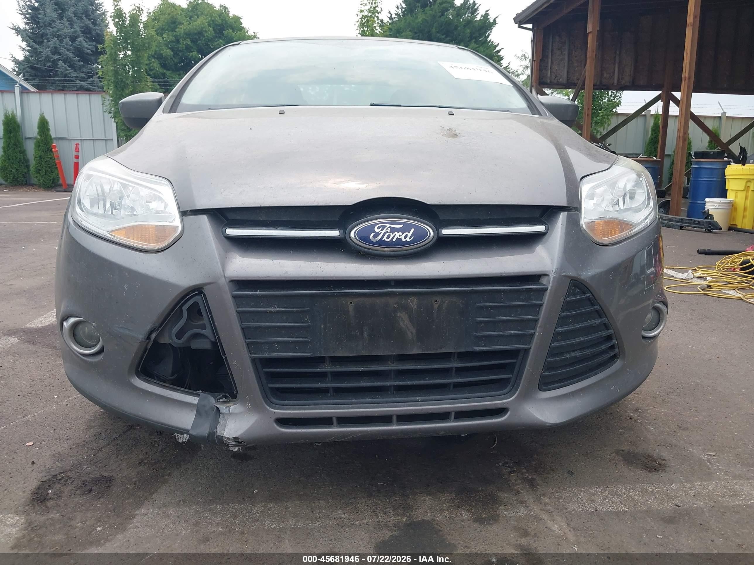 2012 Ford Focus Se Gray vin: 1FAHP3F20CL392639