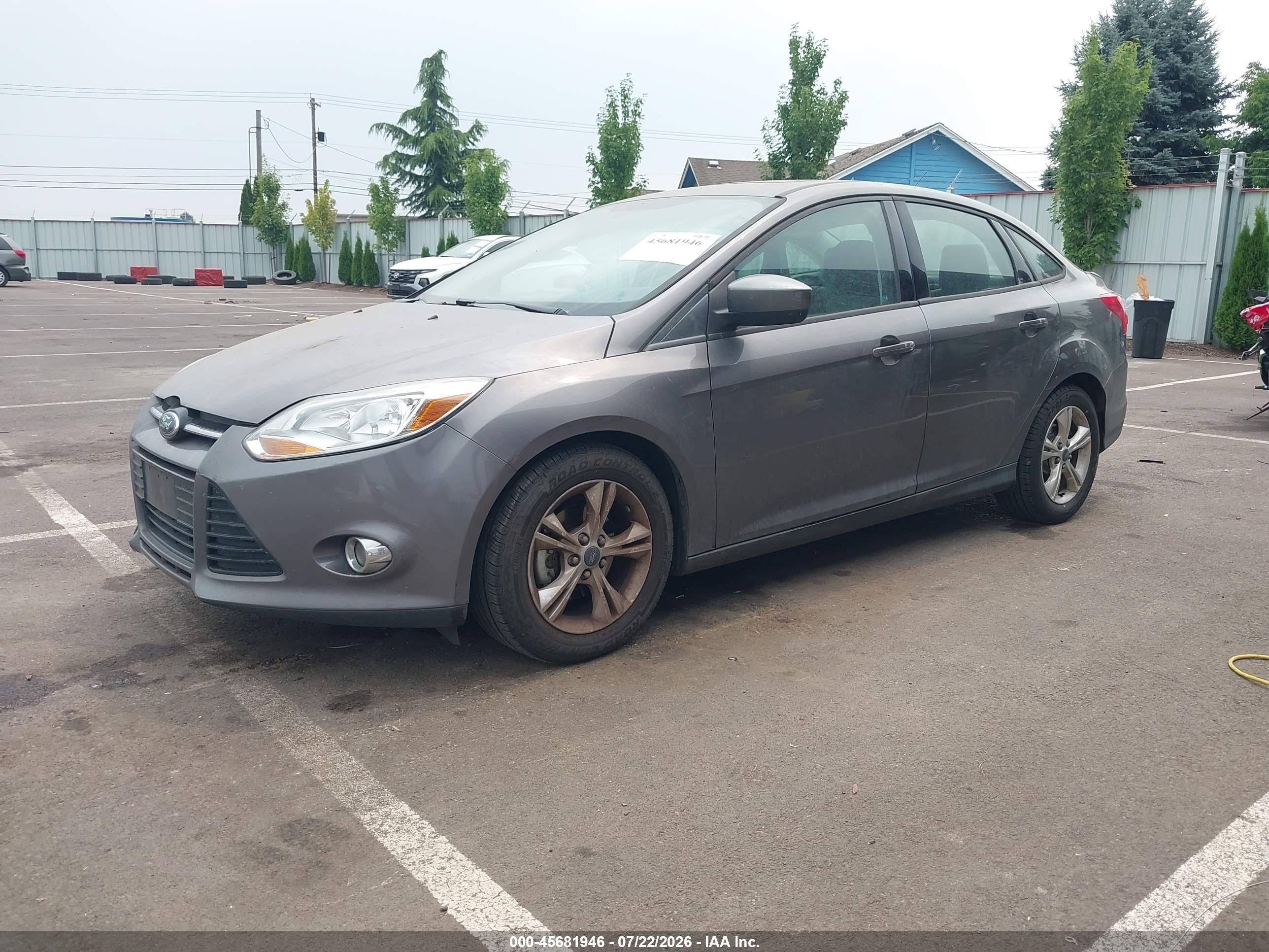 2012 Ford Focus Se Gray vin: 1FAHP3F20CL392639