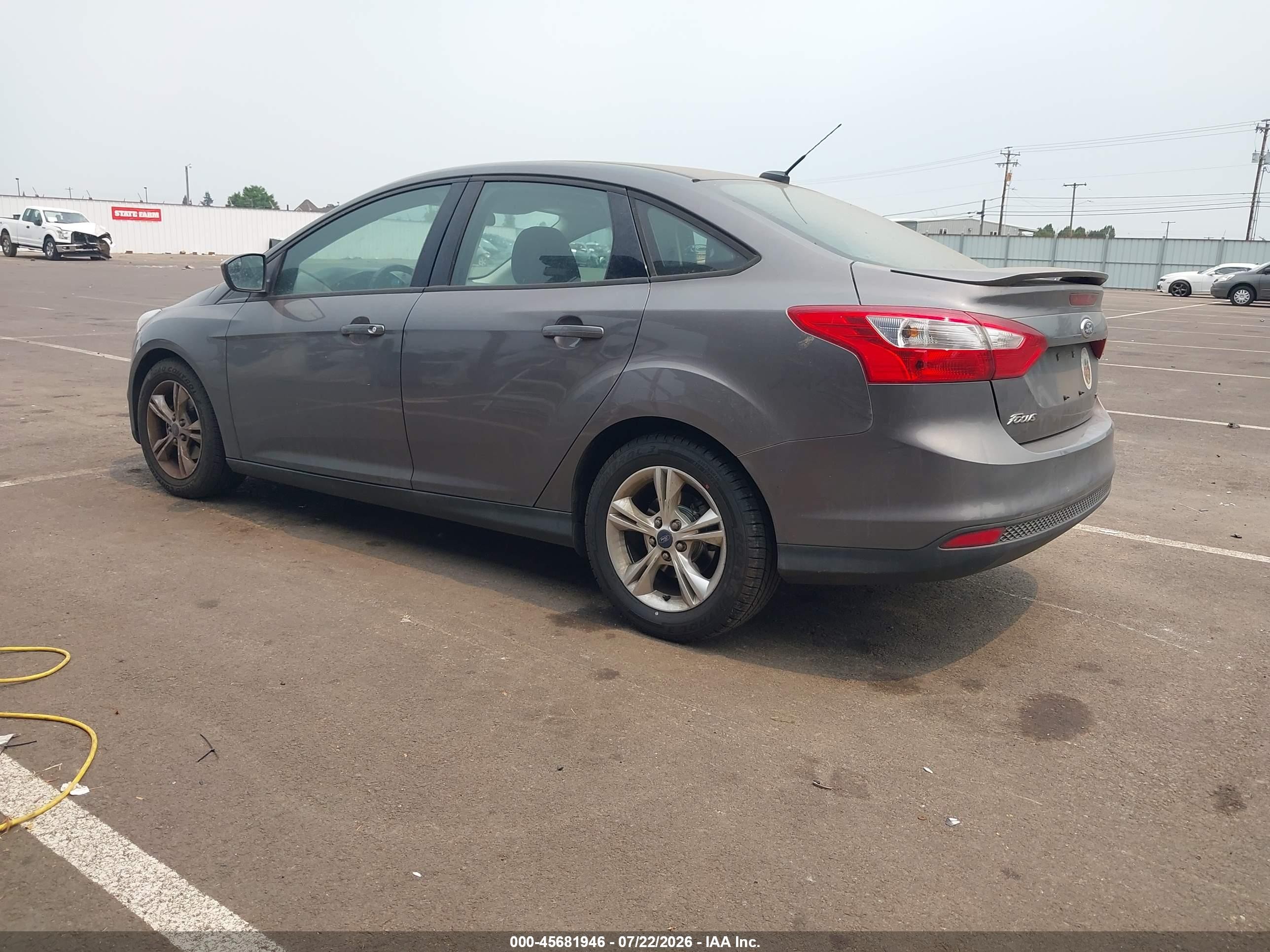 2012 Ford Focus Se Gray vin: 1FAHP3F20CL392639