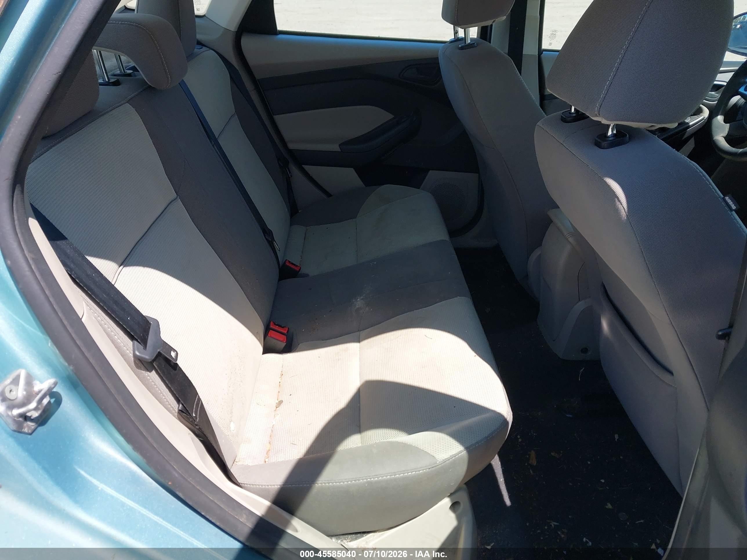 2012 Ford Focus Se Light Blue vin: 1FAHP3F20CL411285