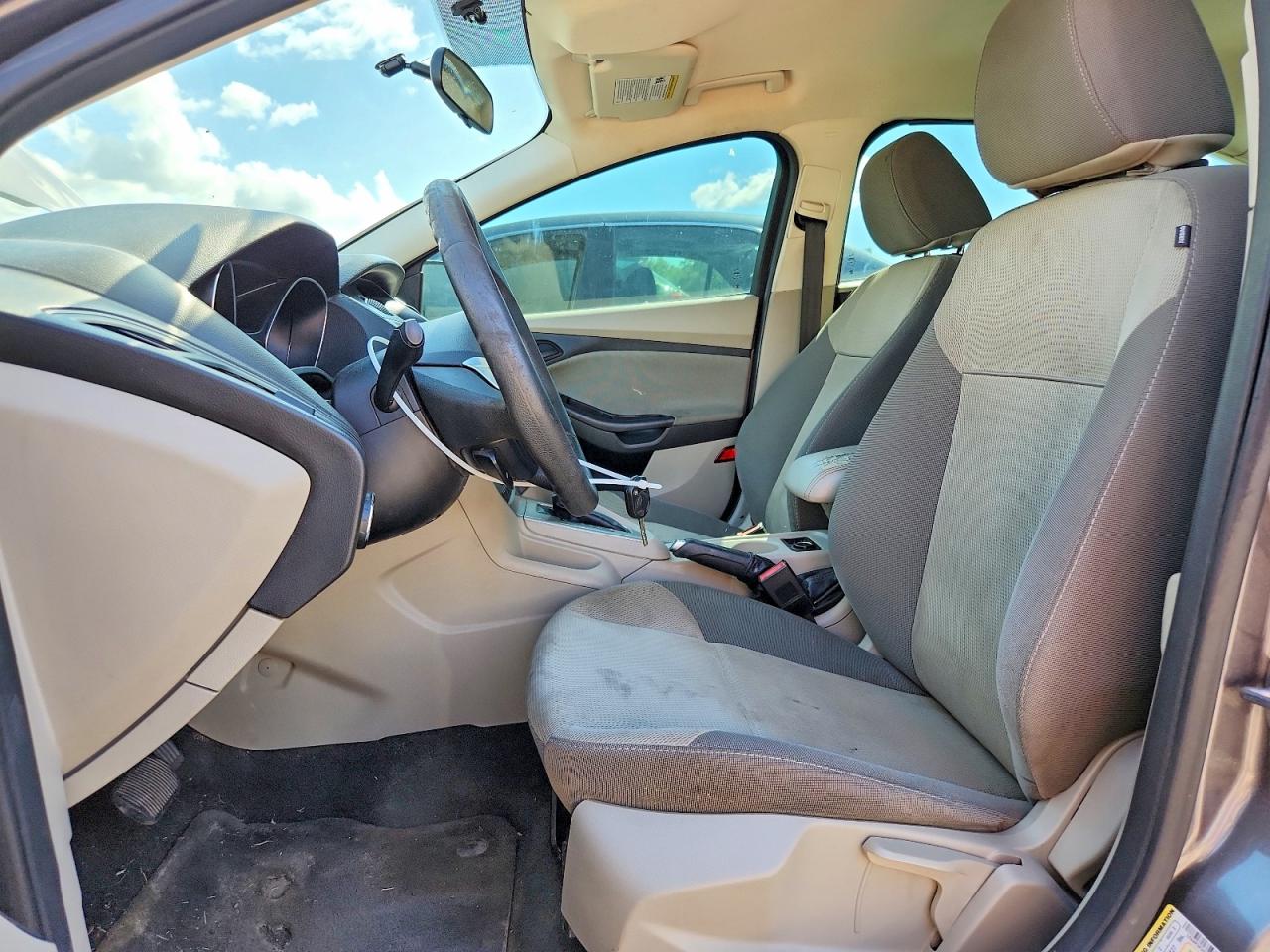 2012 Ford Focus Se Gray vin: 1FAHP3F20CL411397