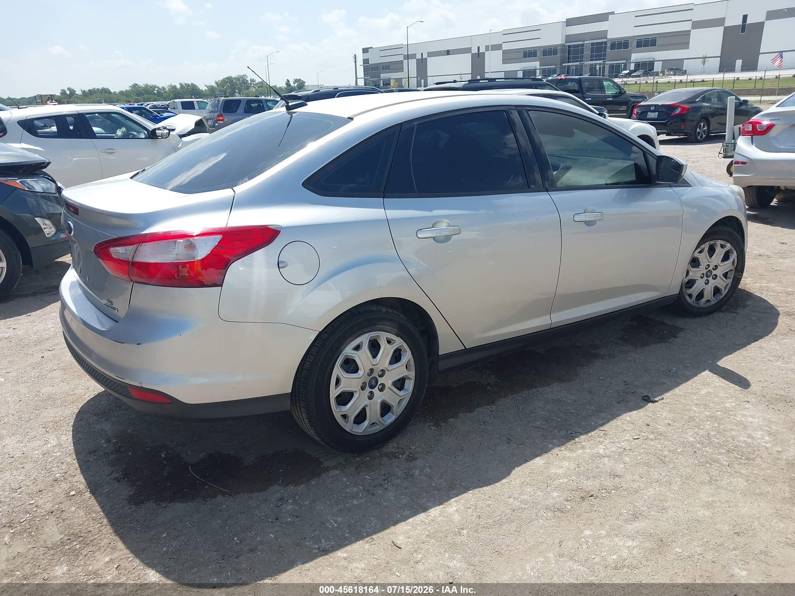 2012 Ford Focus Se Silver vin: 1FAHP3F20CL422030