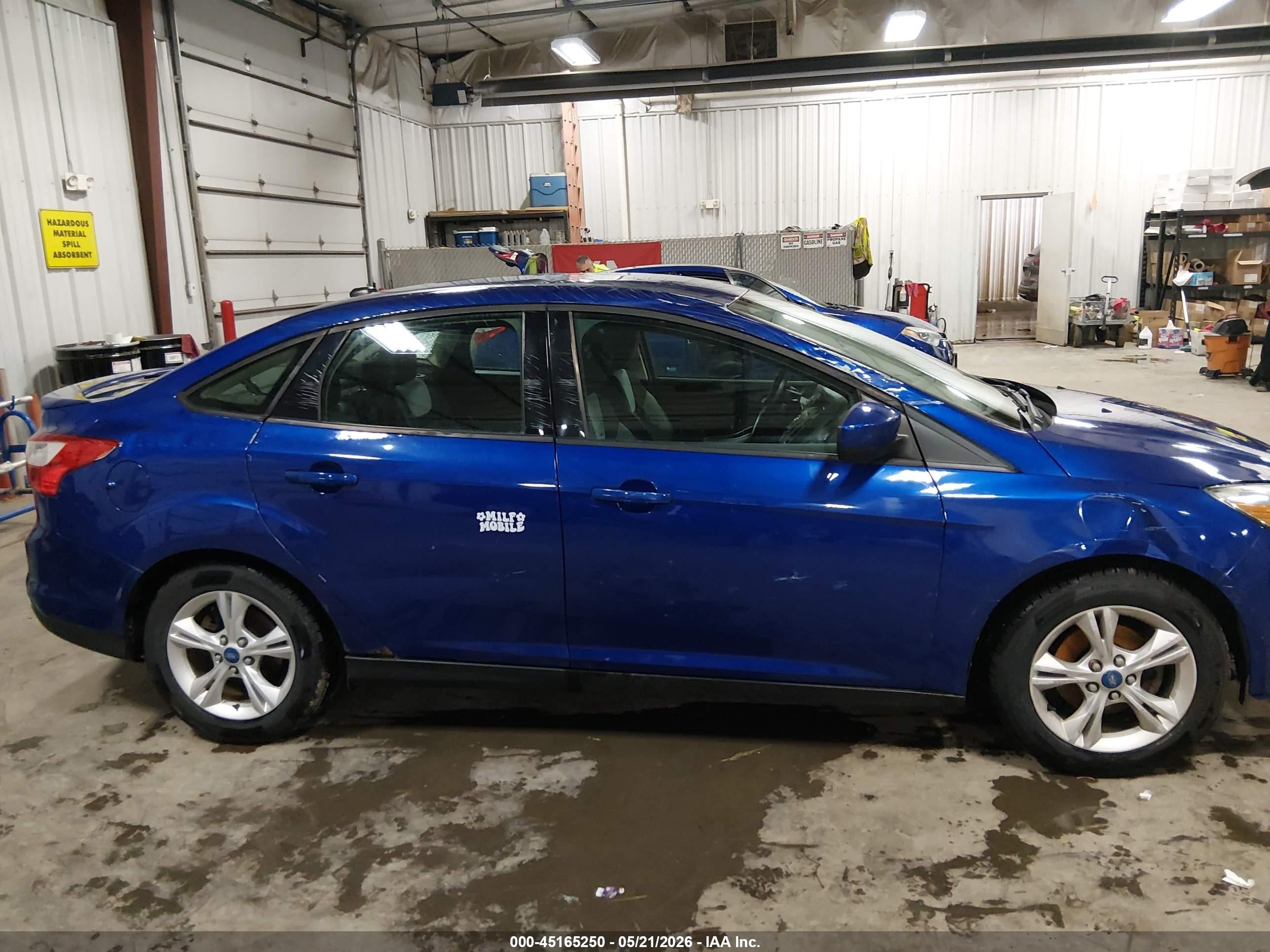 2012 Ford Focus Se Blue vin: 1FAHP3F20CL464990