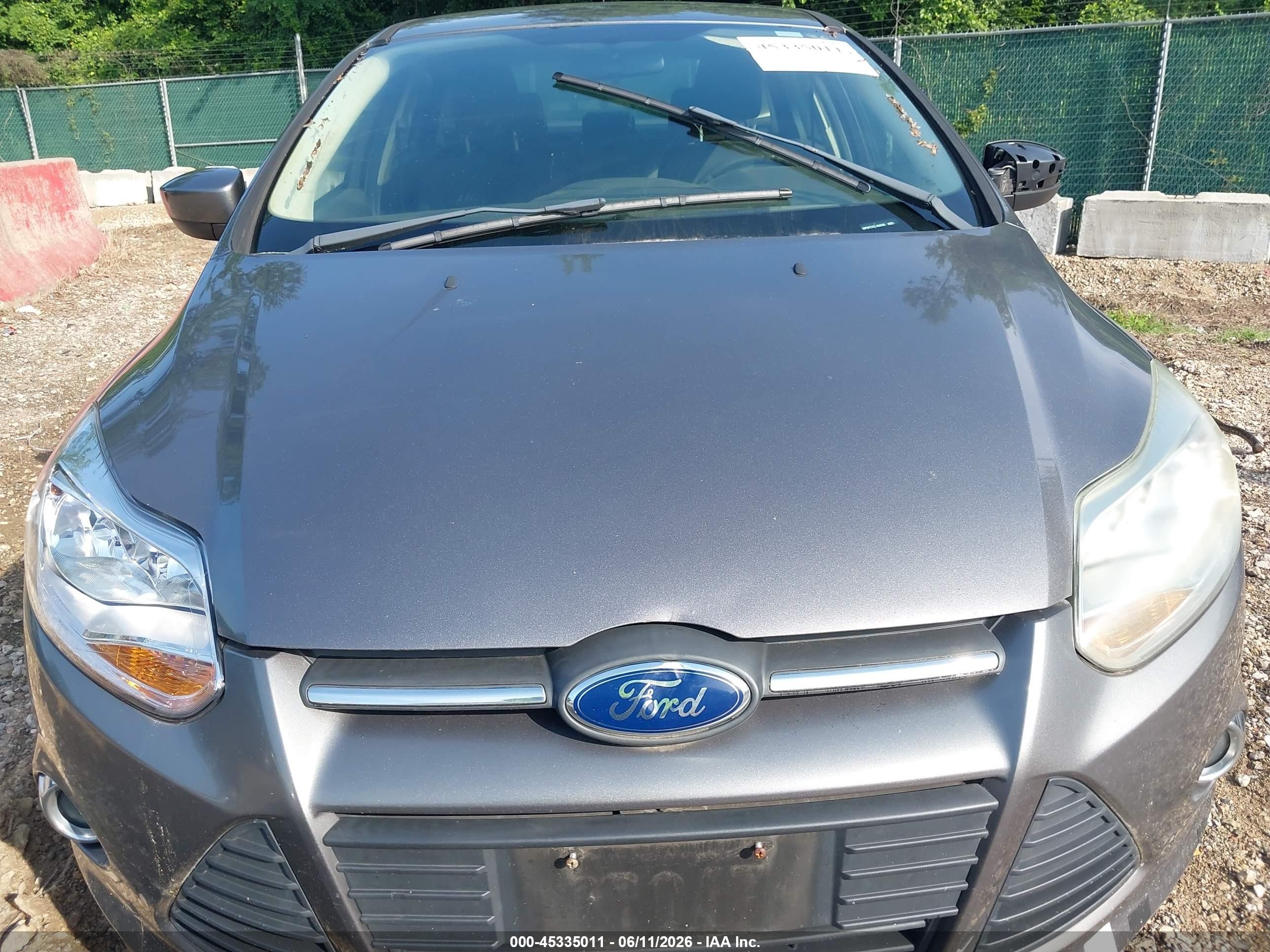 2012 Ford Focus Se Gray vin: 1FAHP3F21CL164245