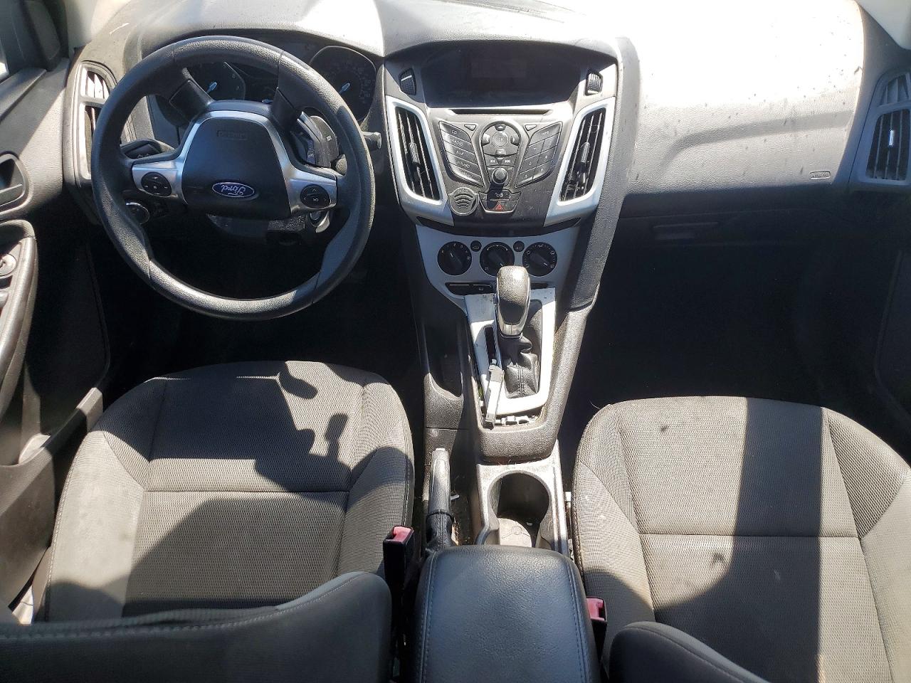 2012 Ford Focus White vin: 1FAHP3F21CL169798