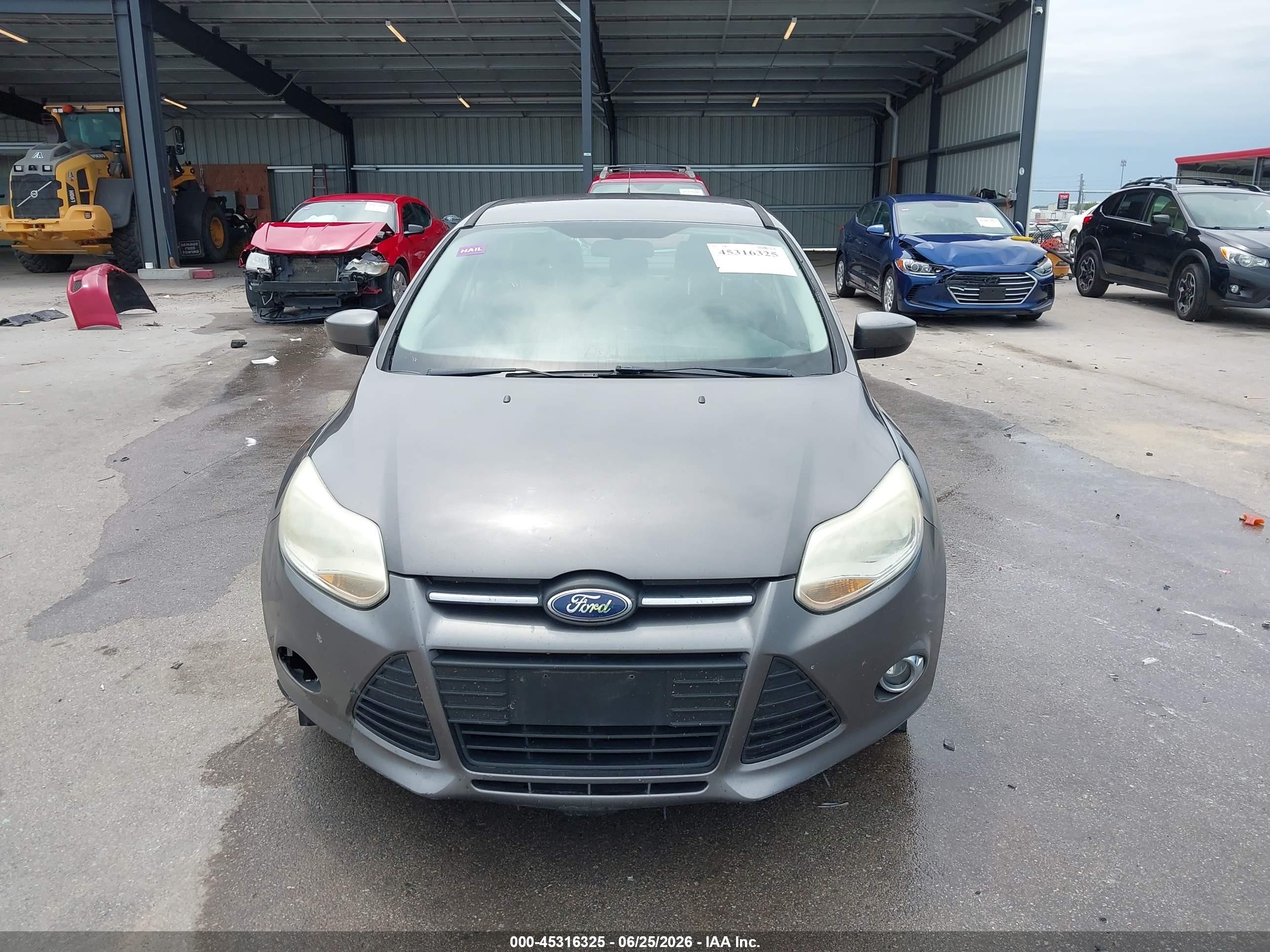 2012 Ford Focus Se Gray vin: 1FAHP3F21CL194135