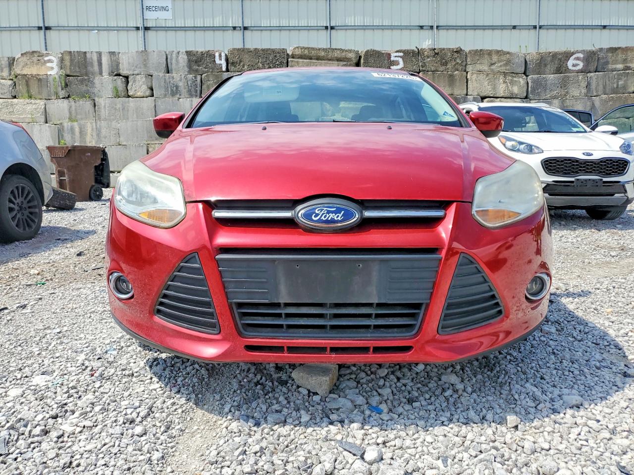 2012 Ford Focus Se Burgundy vin: 1FAHP3F21CL210169